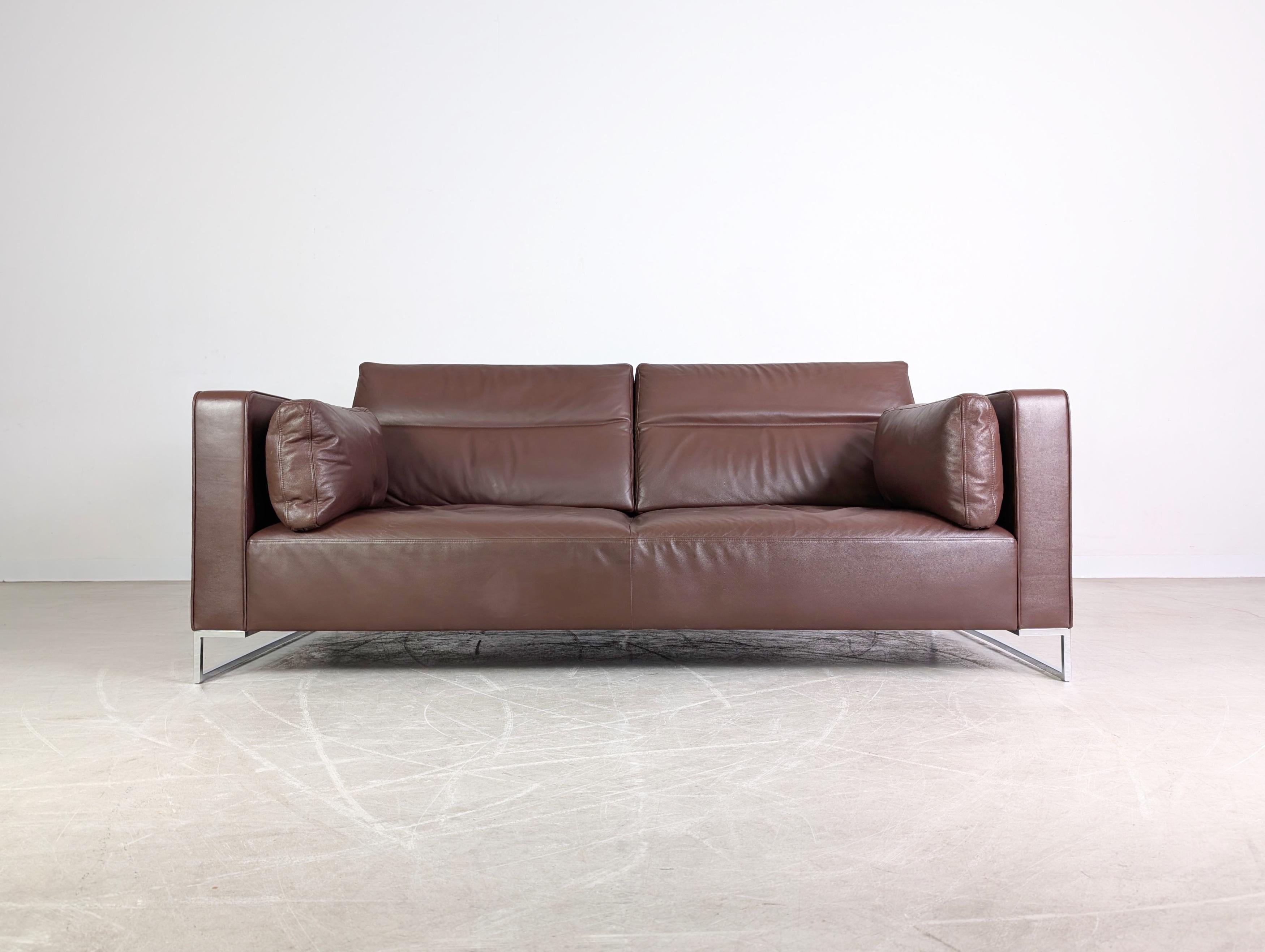 Original Ligne Roset Zweisitzer Sofa Design Couch Urbani Leder braun Posmoderno en venta