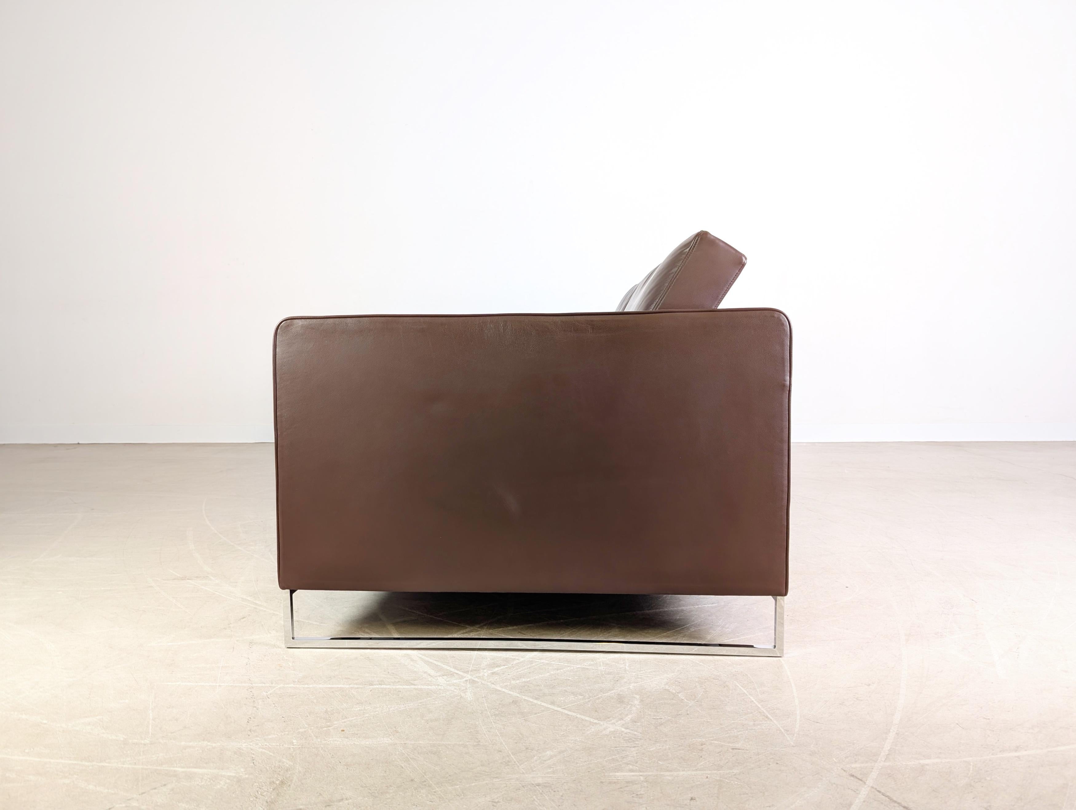 Original Ligne Roset Zweisitzer Sofa Design Couch Urbani Leder braun Siglo XXI y contemporáneo en venta