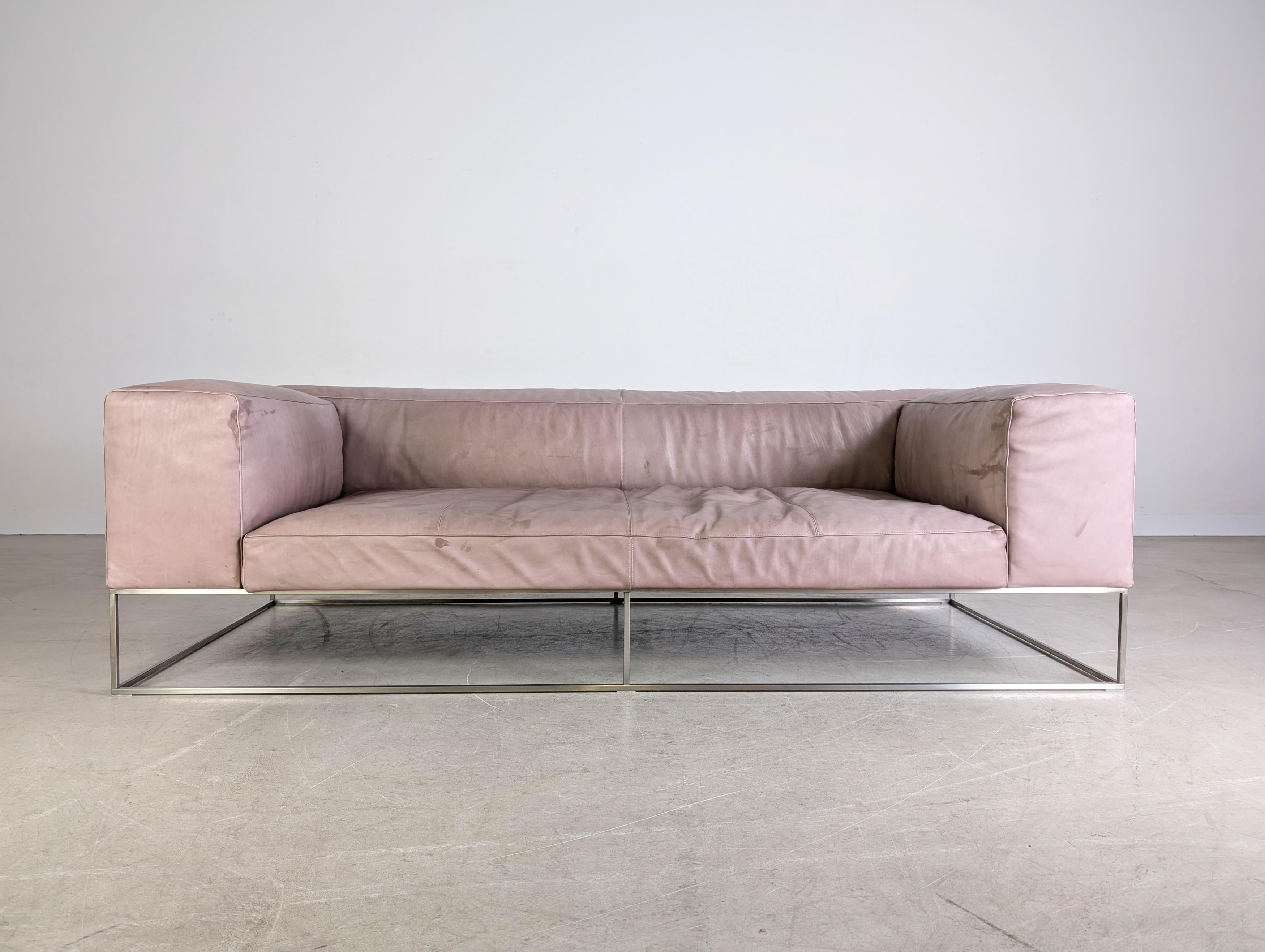Post-Modern Original Living Divani Ile Cube Leder Sofa Couch Zweisitzer Design For Sale