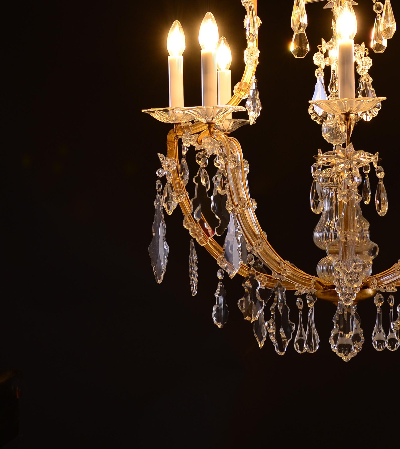 Original Lobmeyr Maria Theresia Baroque Chandelier 20th Century In Good Condition For Sale In Vienna, AT