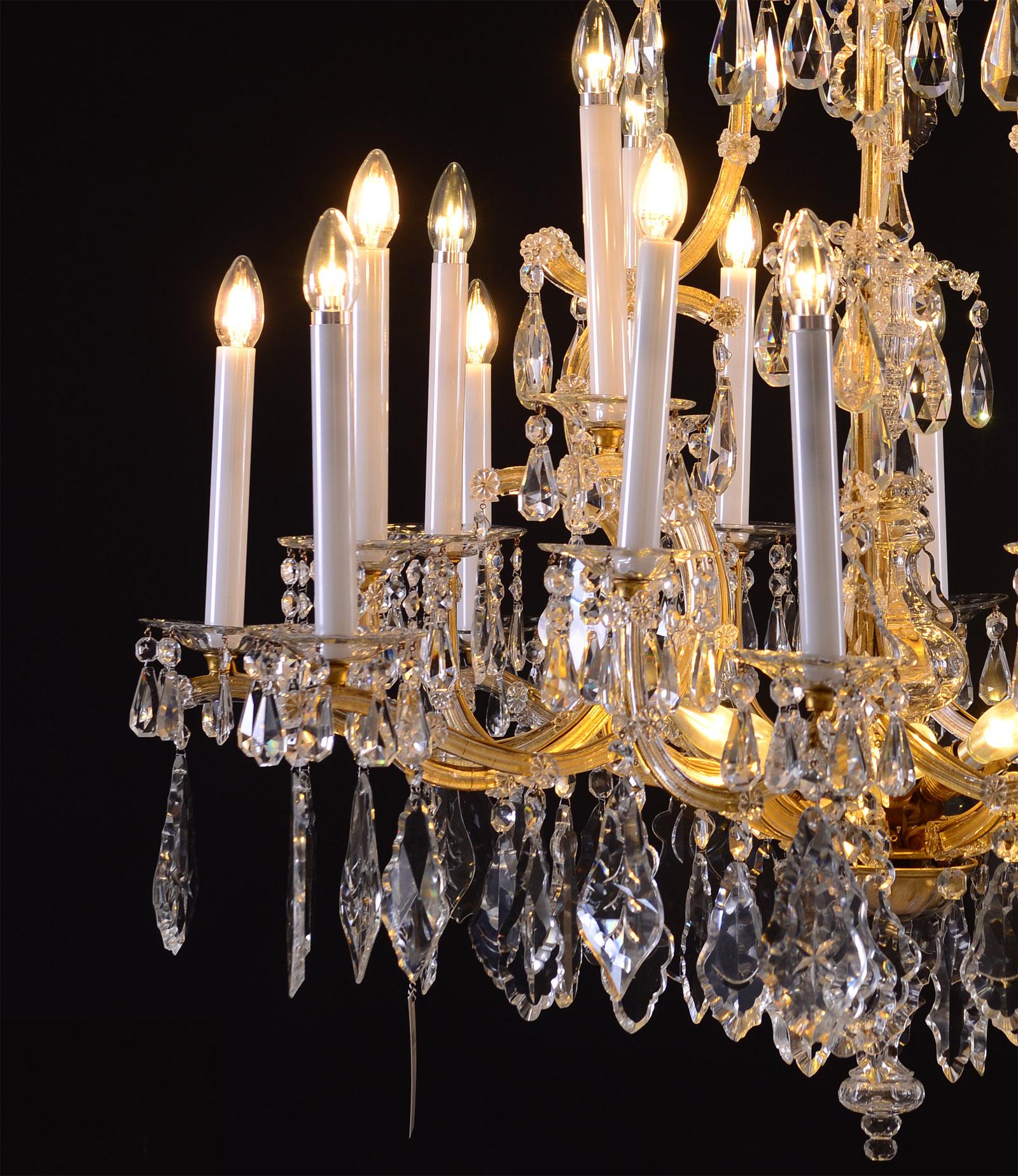 Austrian Original Lobmeyr Maria Theresien Crystal Chandelier, Richly Decorated 28 Lights For Sale