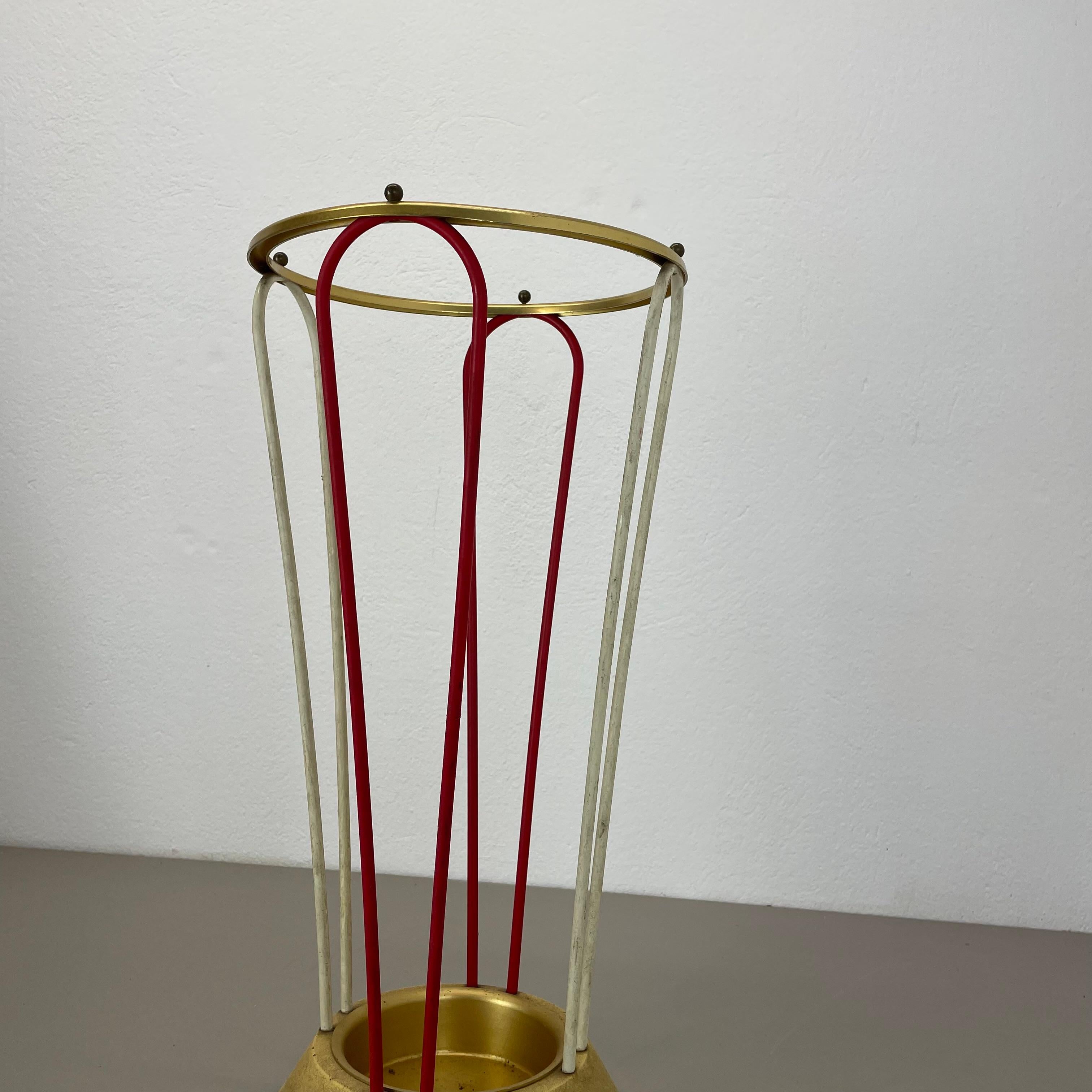 Original looped Metal Brass Modernist Bauhaus Umbrella Stand Germany, 1950s For Sale 10