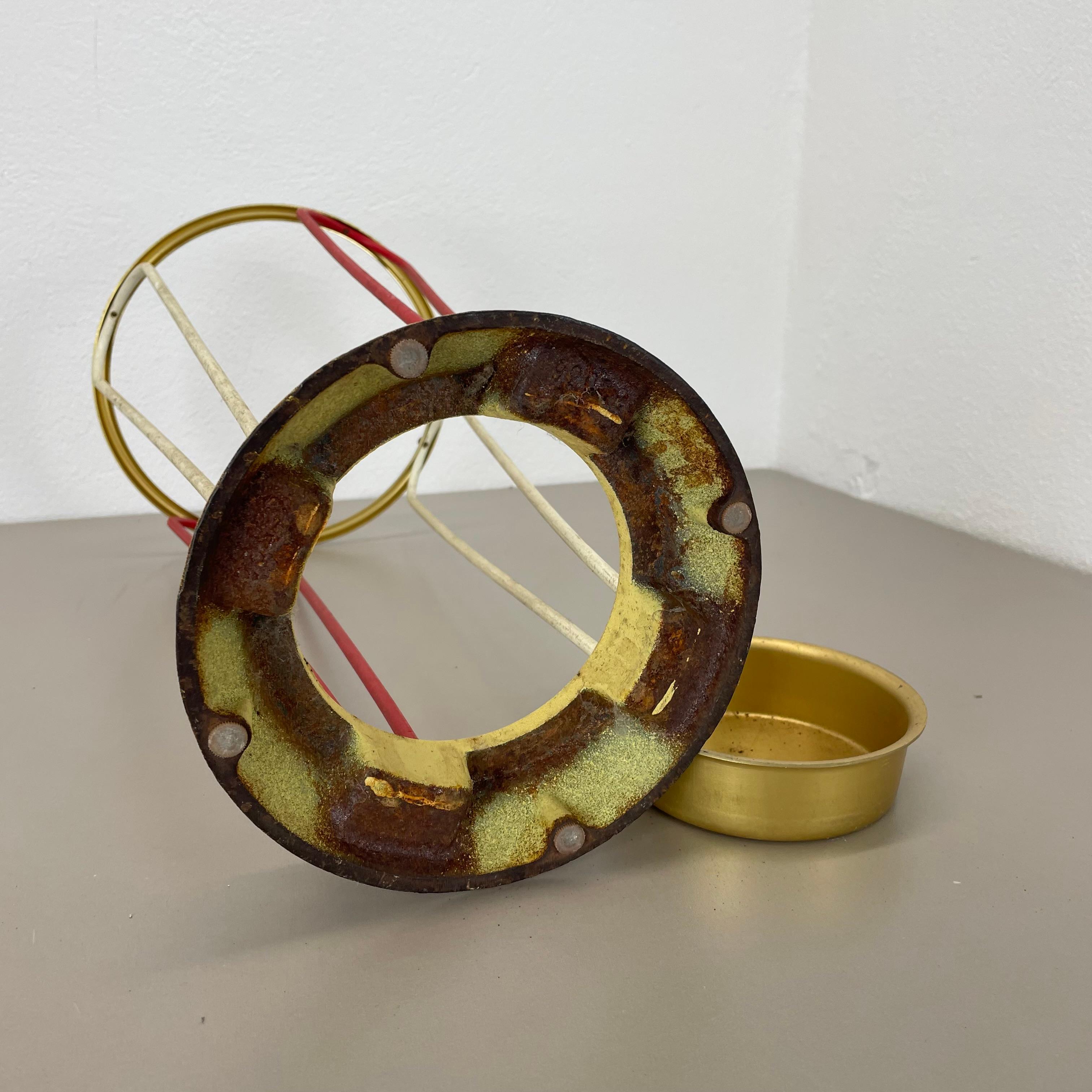 Original looped Metal Brass Modernist Bauhaus Umbrella Stand Germany, 1950s For Sale 13