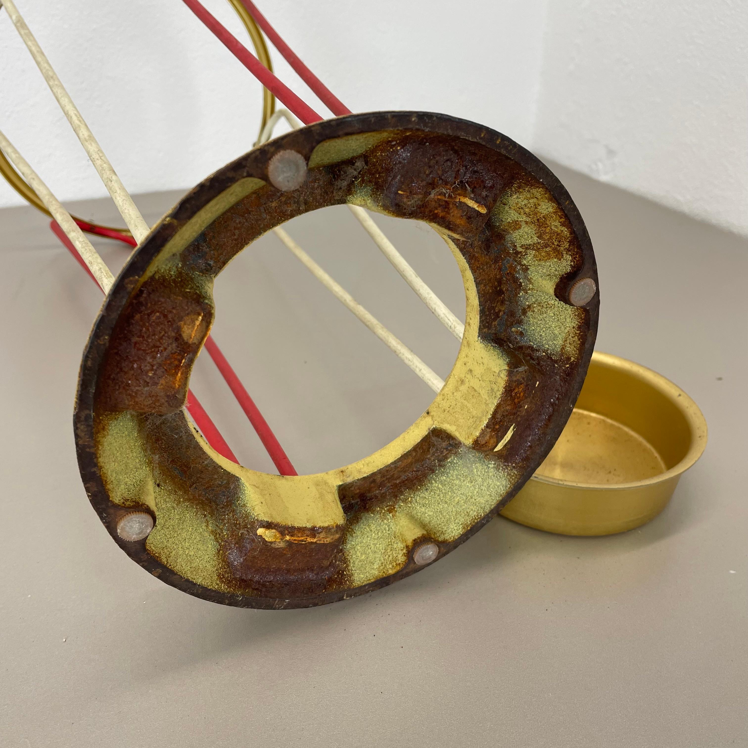 Original looped Metal Brass Modernist Bauhaus Umbrella Stand Germany, 1950s For Sale 14