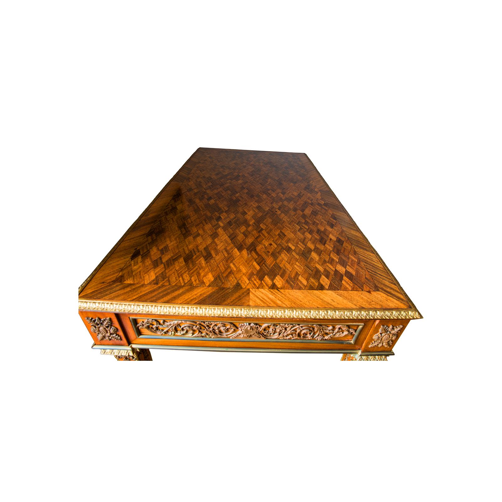 Original Louis Seize Stil Bureau Mahagoni Tisch, Anfang 20. Jahrhundert (Gegossen) im Angebot