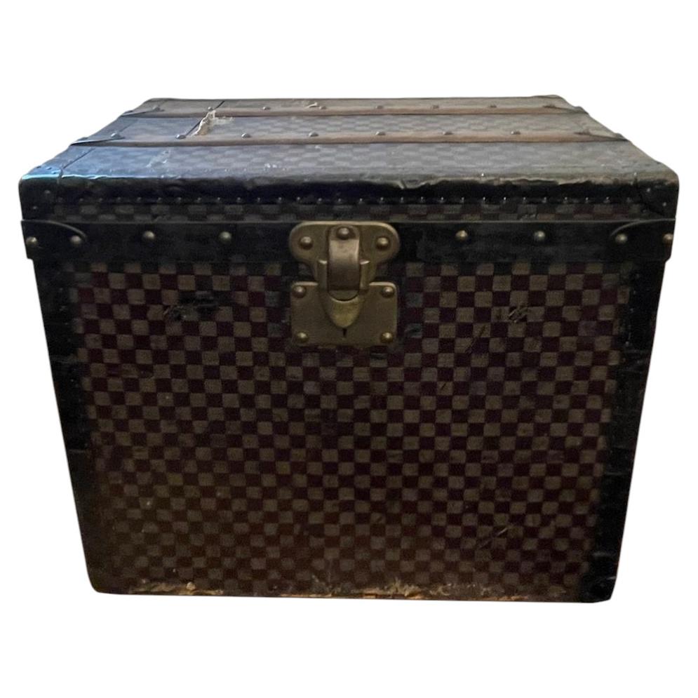 Original-Hutkoffer von Louis Vuitton, hergestellt in Paris zwischen 1895 und 1898 im Angebot