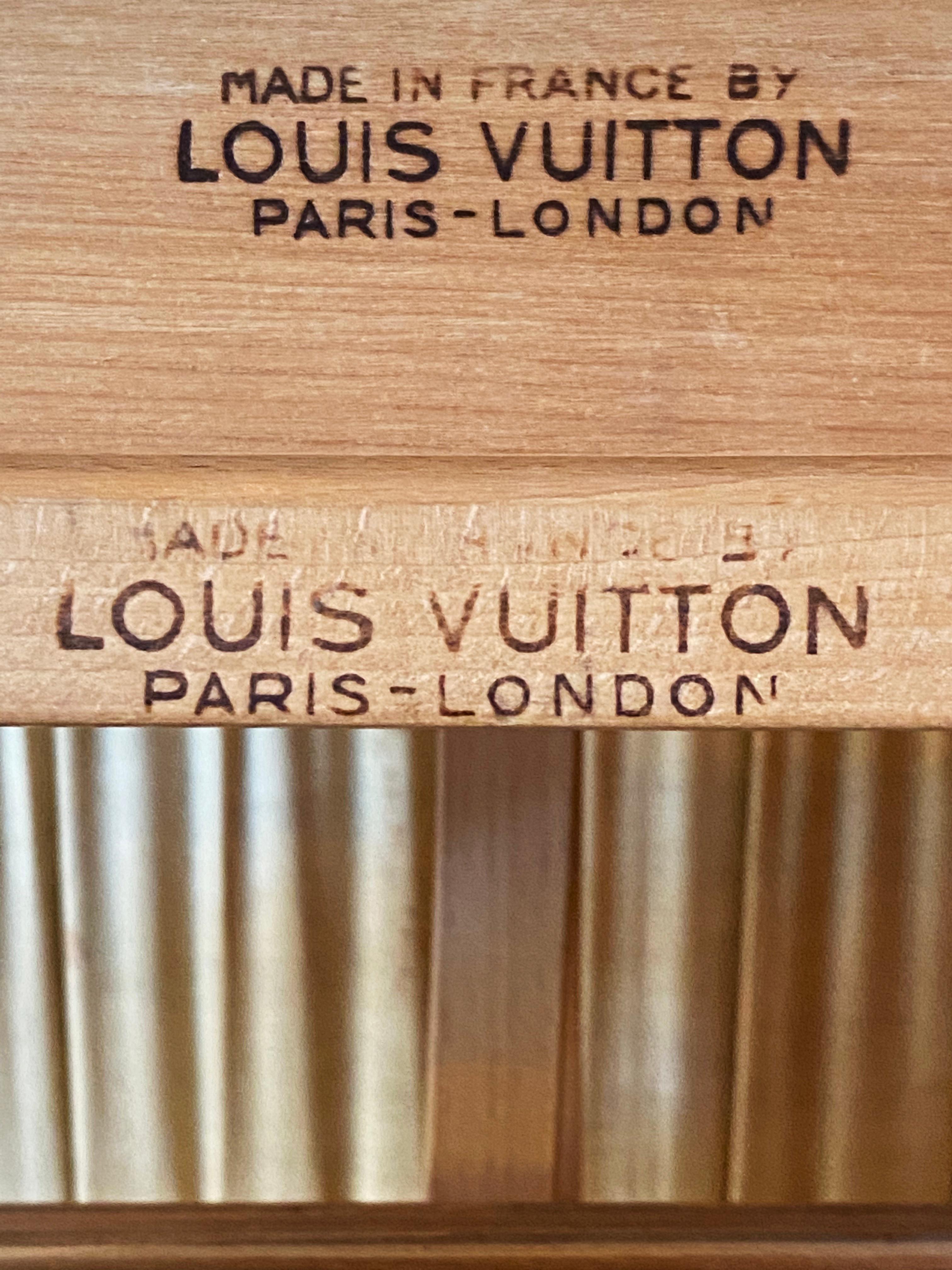 French Original Louis Vuitton Monogrammed Steamer Trunk, Fully Complete with All Pieces For Sale