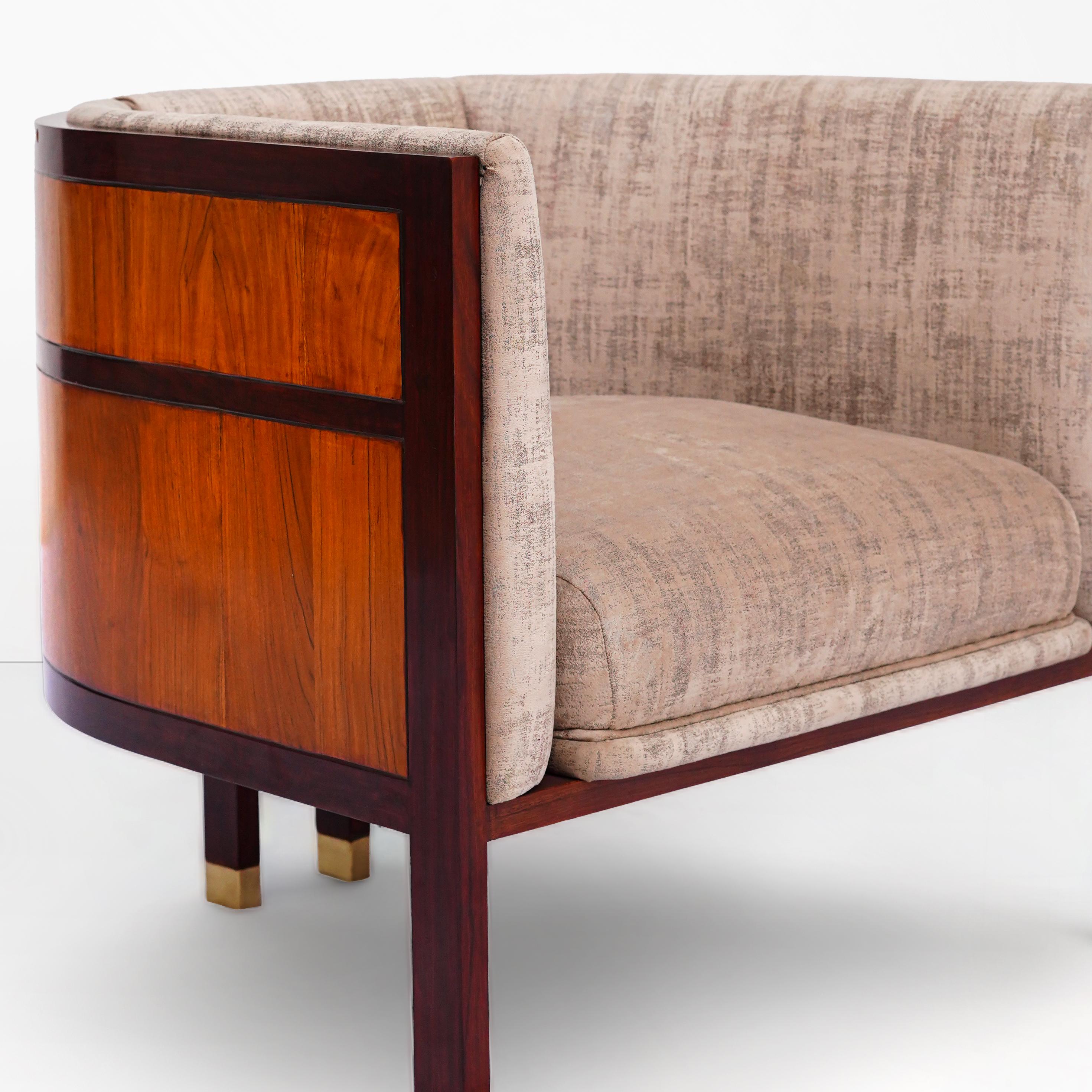 Original lounge chair, Barrel chair, club chair, bold, modern, walnut wood For Sale 3