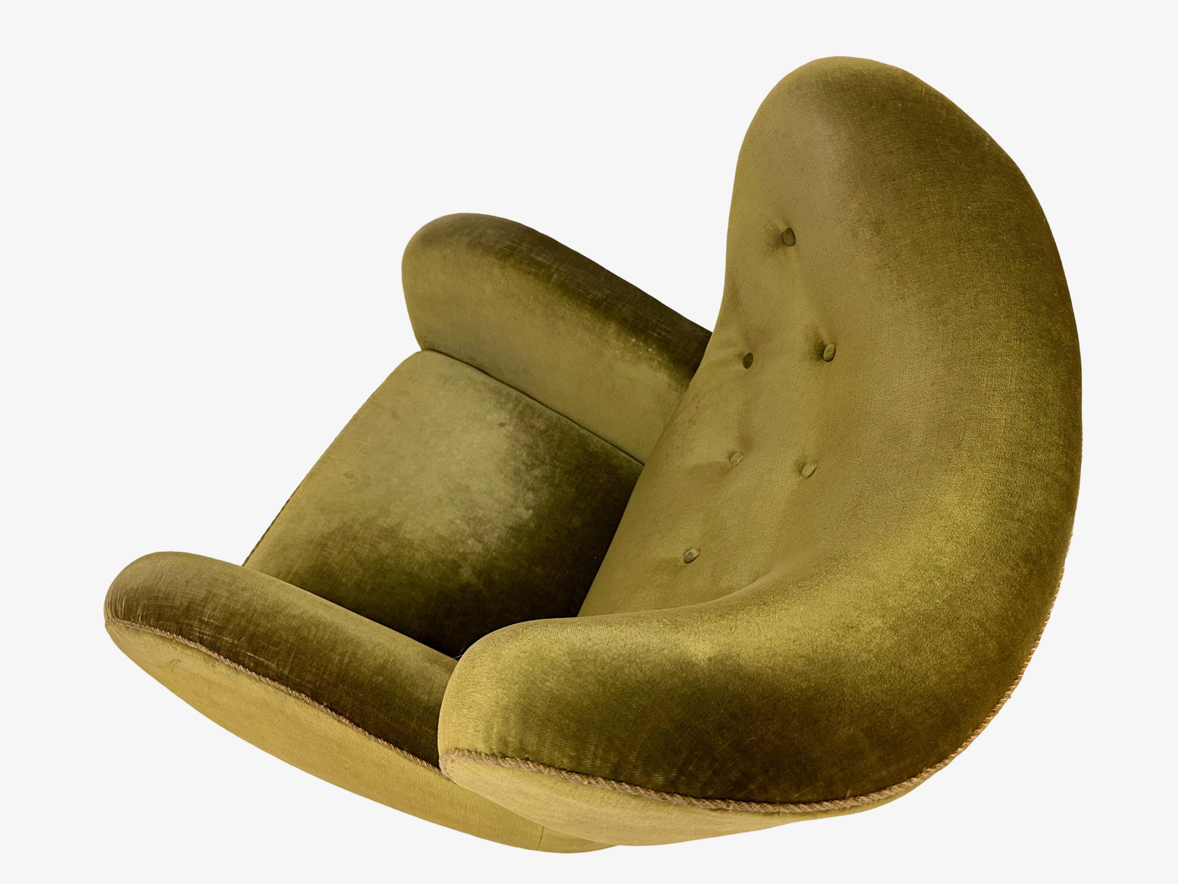 Velvet Original lounge chair by Flemming Lassen, Denmark. For Sale