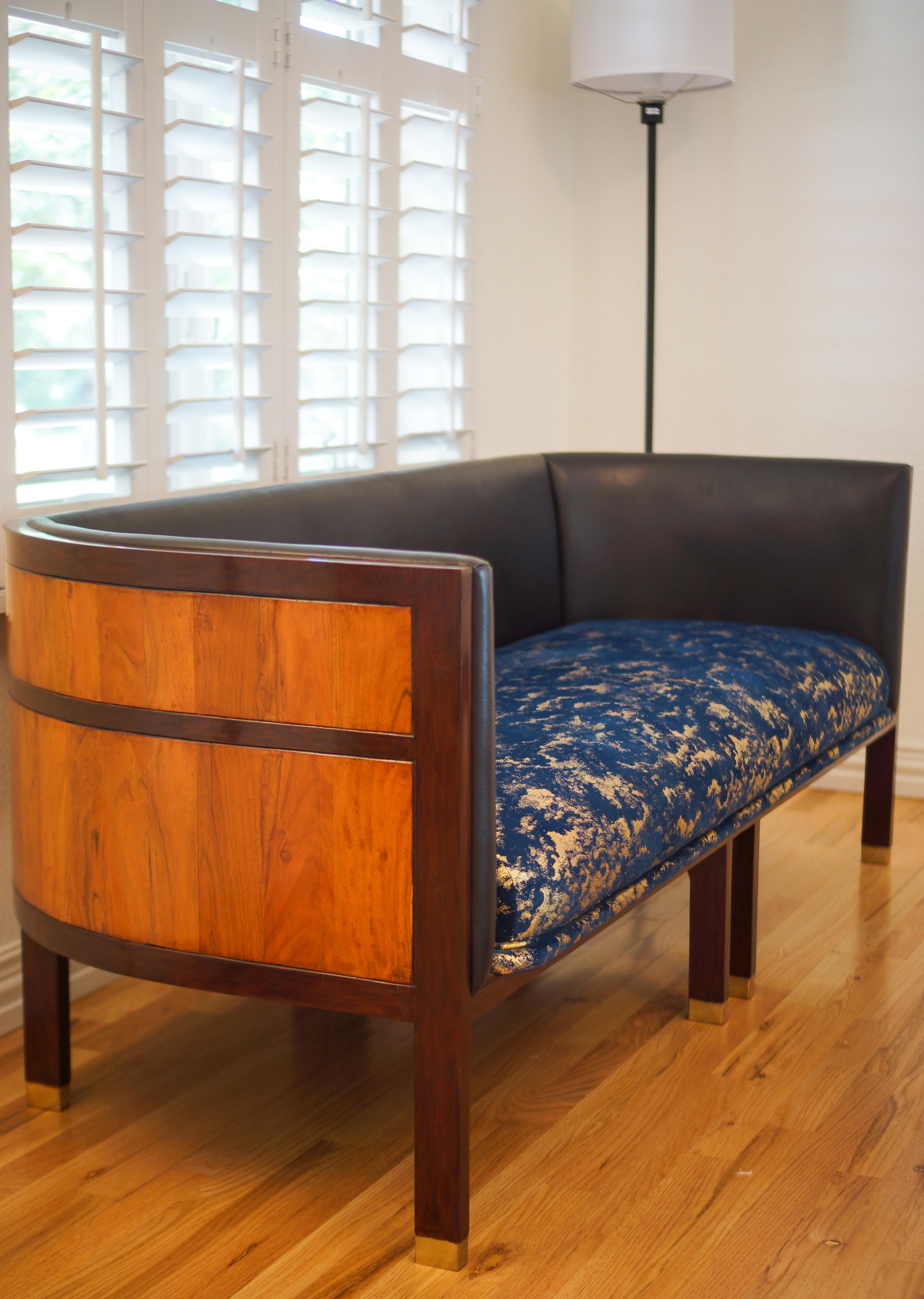 The Moderns sofa, Barrel Sofa, round back chair, bold, modern, walnut wood en vente 3