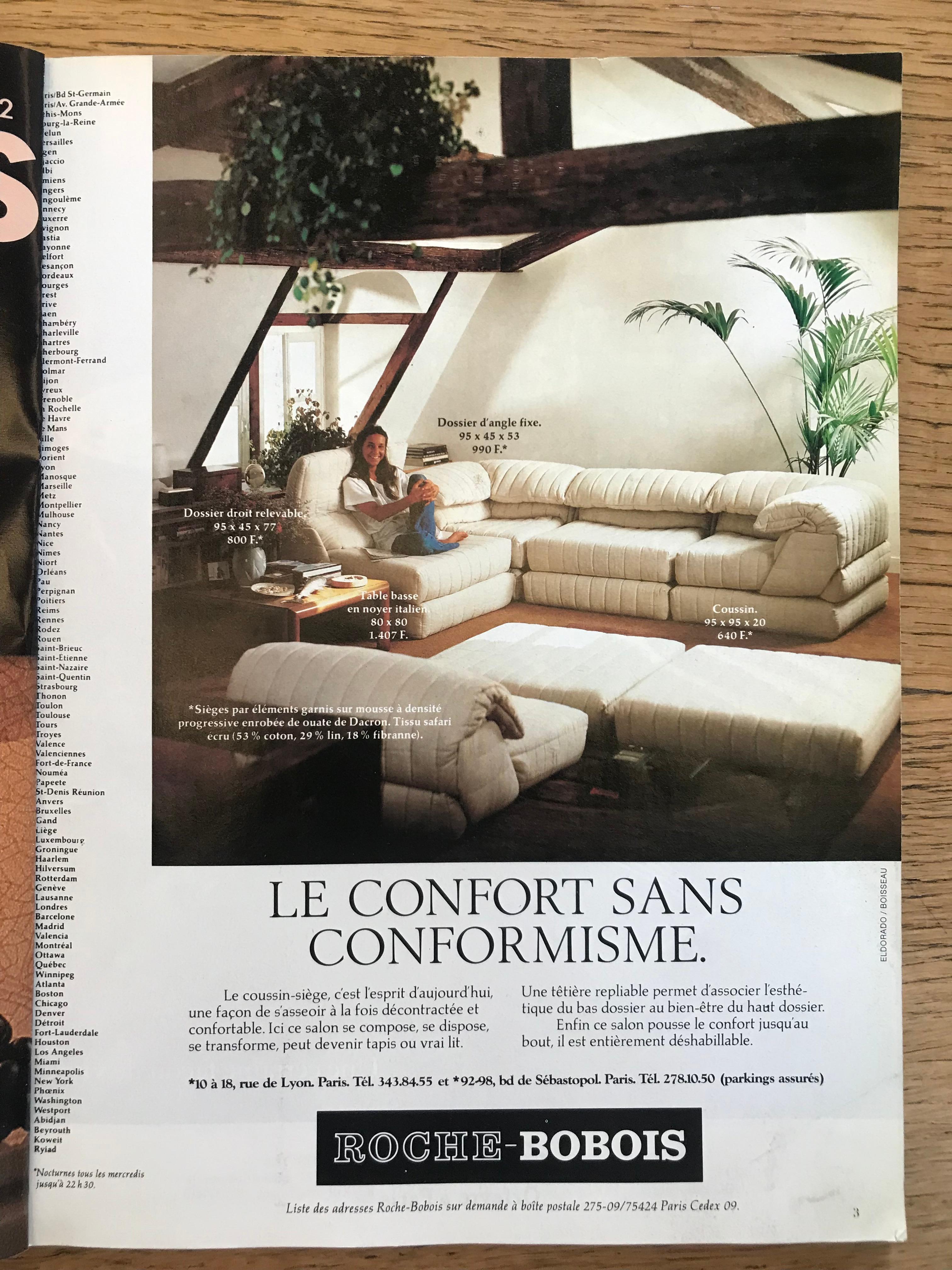 Very rare to find model of Mah Jong sectional sofa, designed by Hans Hopfer for Roche Bobois, made in France in the 1980s.
Called 