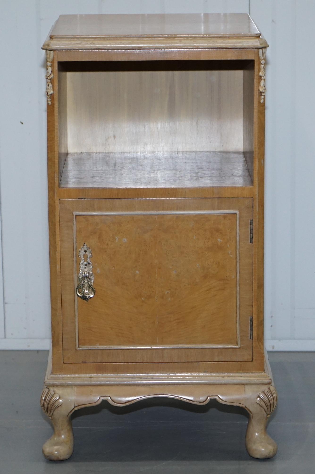 We are delighted to offer for sale this original Maple & Co Art Deco circa 1930s burr quarter cut Walnut bedside table cupboard which is part of a suite.

As mentioned this is part of a suite, I have a small armoire, a medium wardrobe and dressing