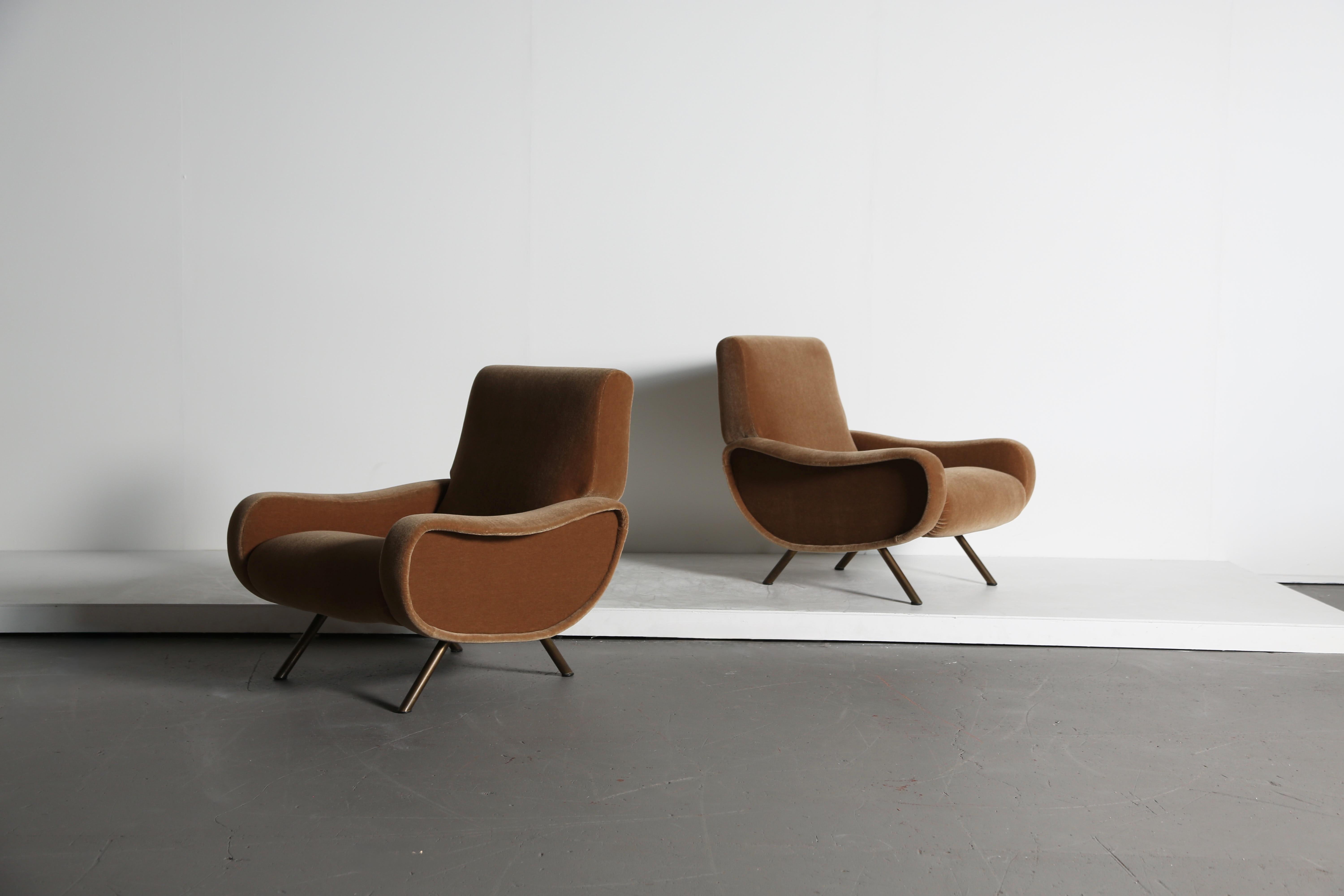 Originale Marco Zanuso Damenstühle, Italien, 1960er Jahre, neu, reines Mohair (20. Jahrhundert) im Angebot