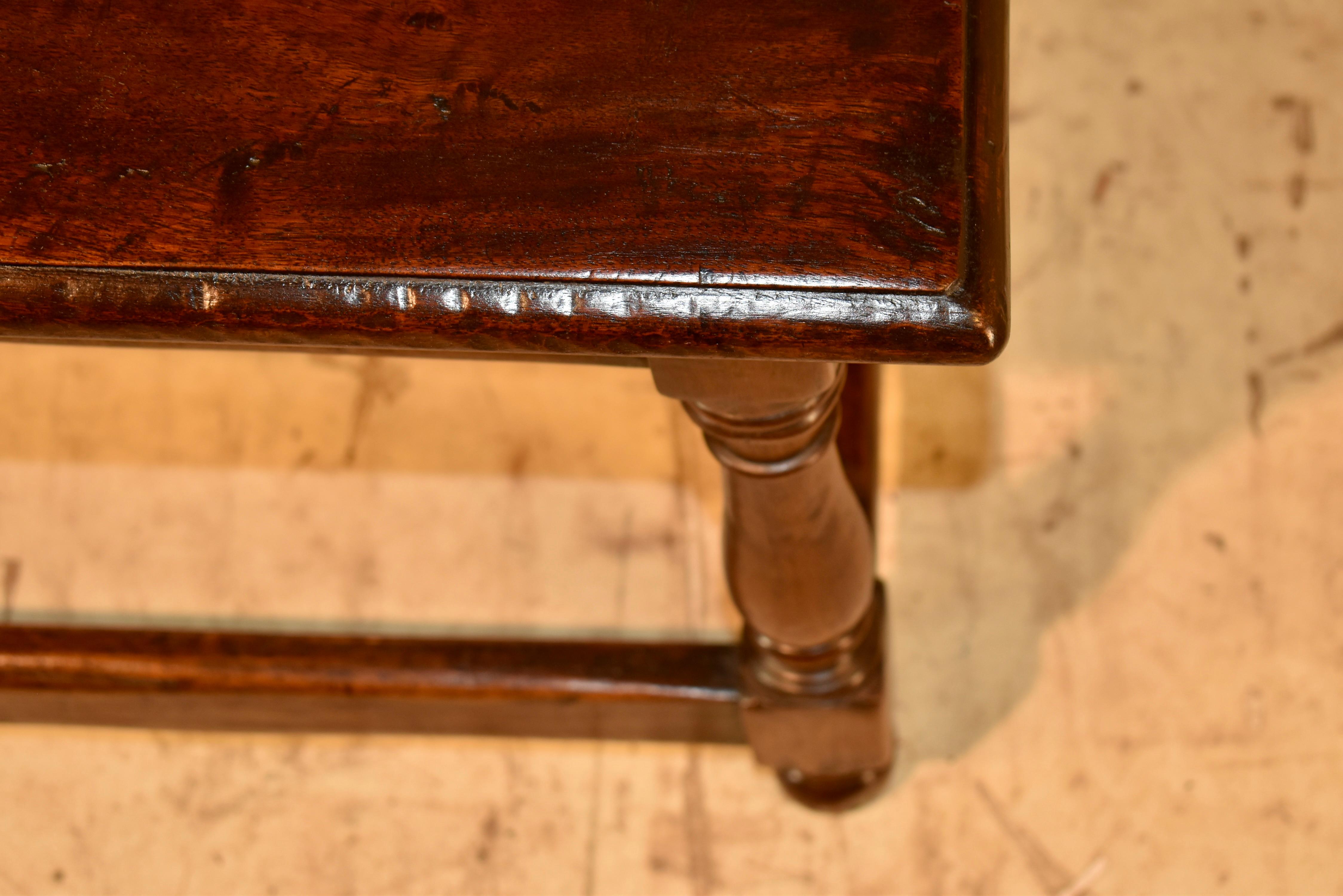 Banc original en Oak Hand Made de Marshall Laird, Circa 1920's en vente 2