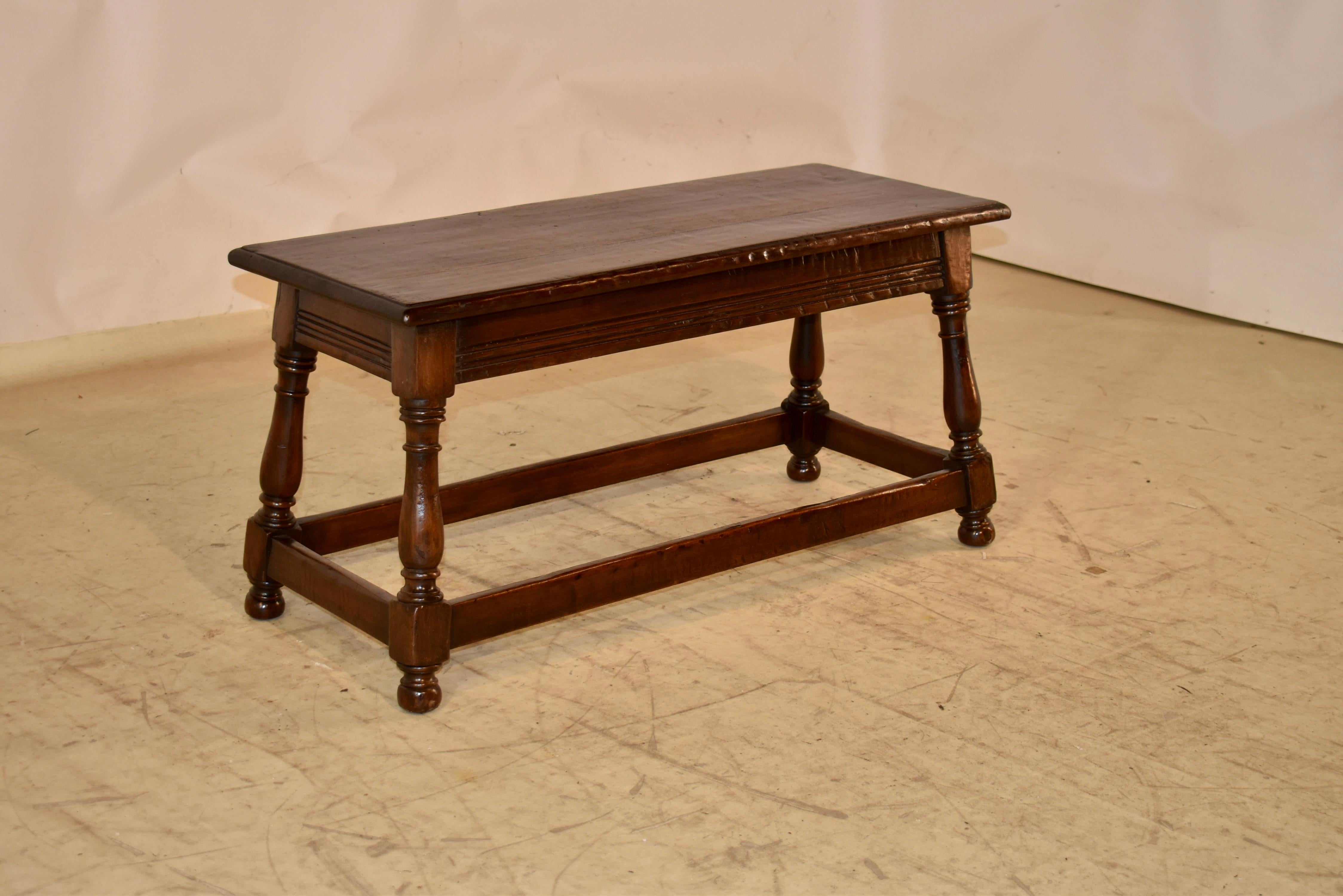 Colonial espagnol Banc original en Oak Hand Made de Marshall Laird, Circa 1920's en vente