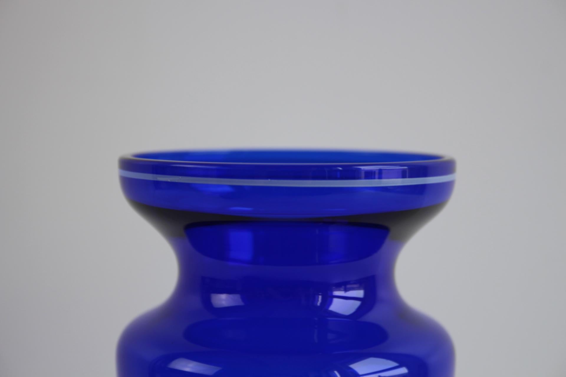 Hand-Painted Original Mary Gregory Cobalt Blue Glass Vase  