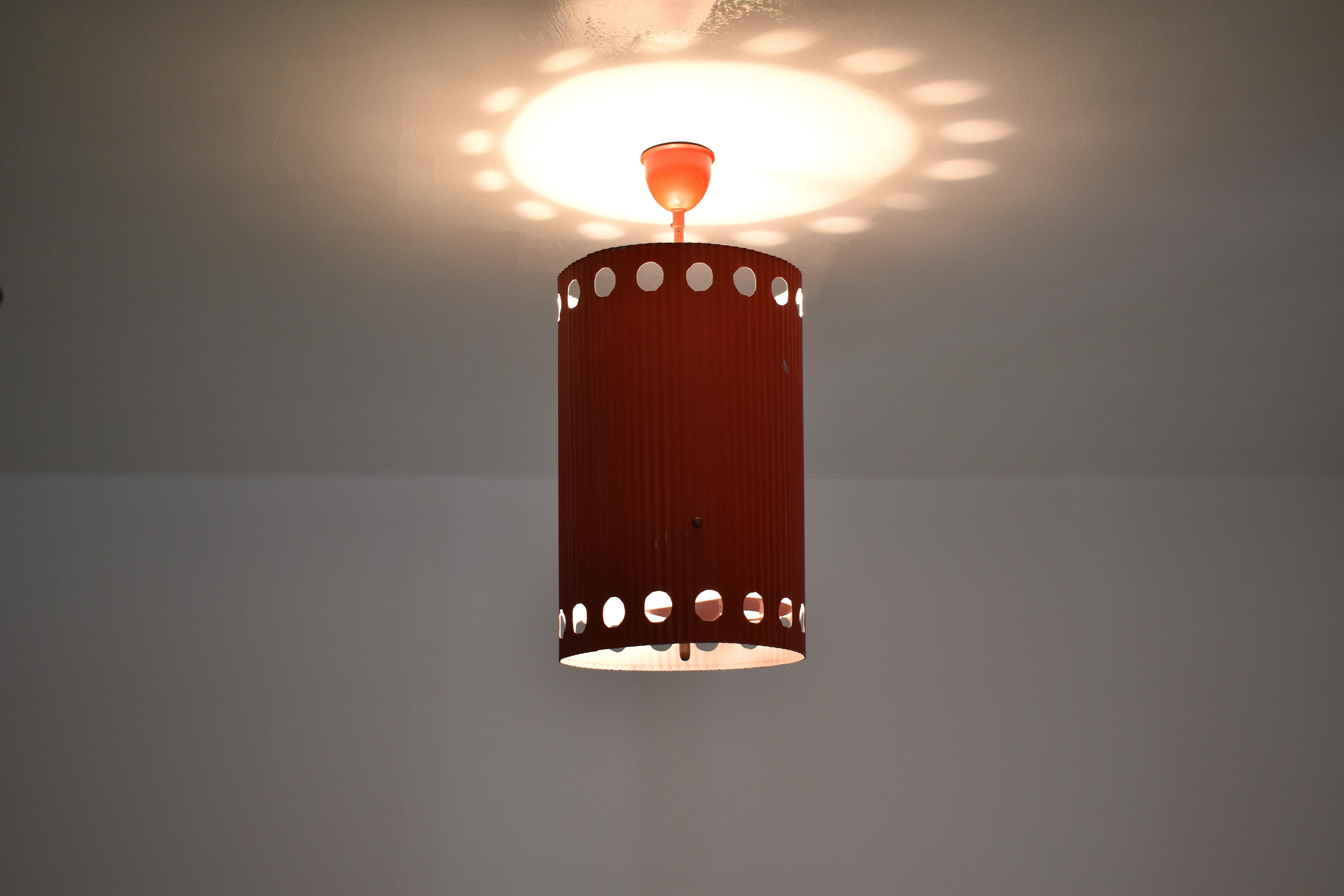 Mid-Century Modern Pendentif original Mathieu Matégot 