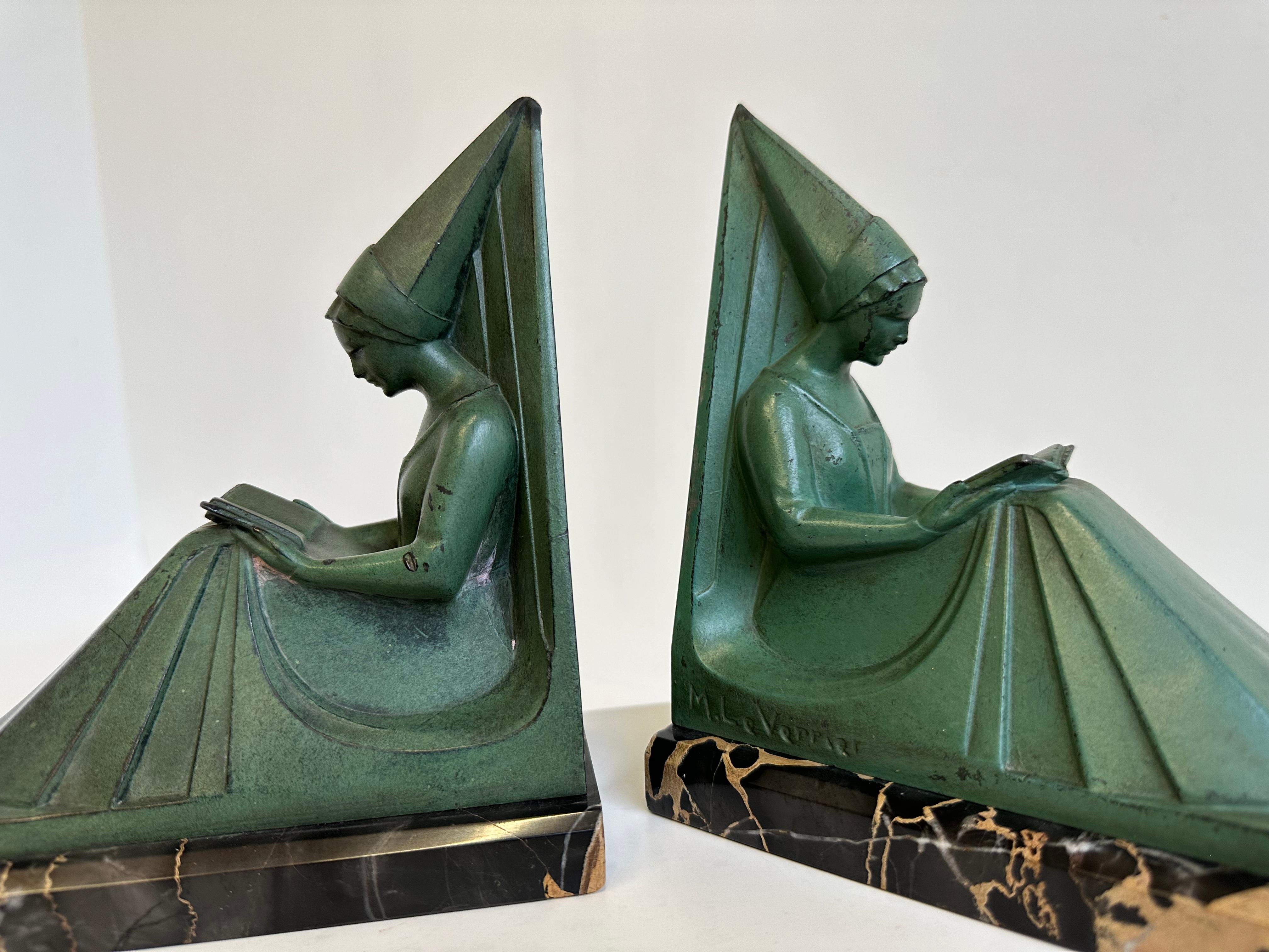 Original Max Le Verrier 1920s French Art Deco Bookends Reading Ladies Marble For Sale 4