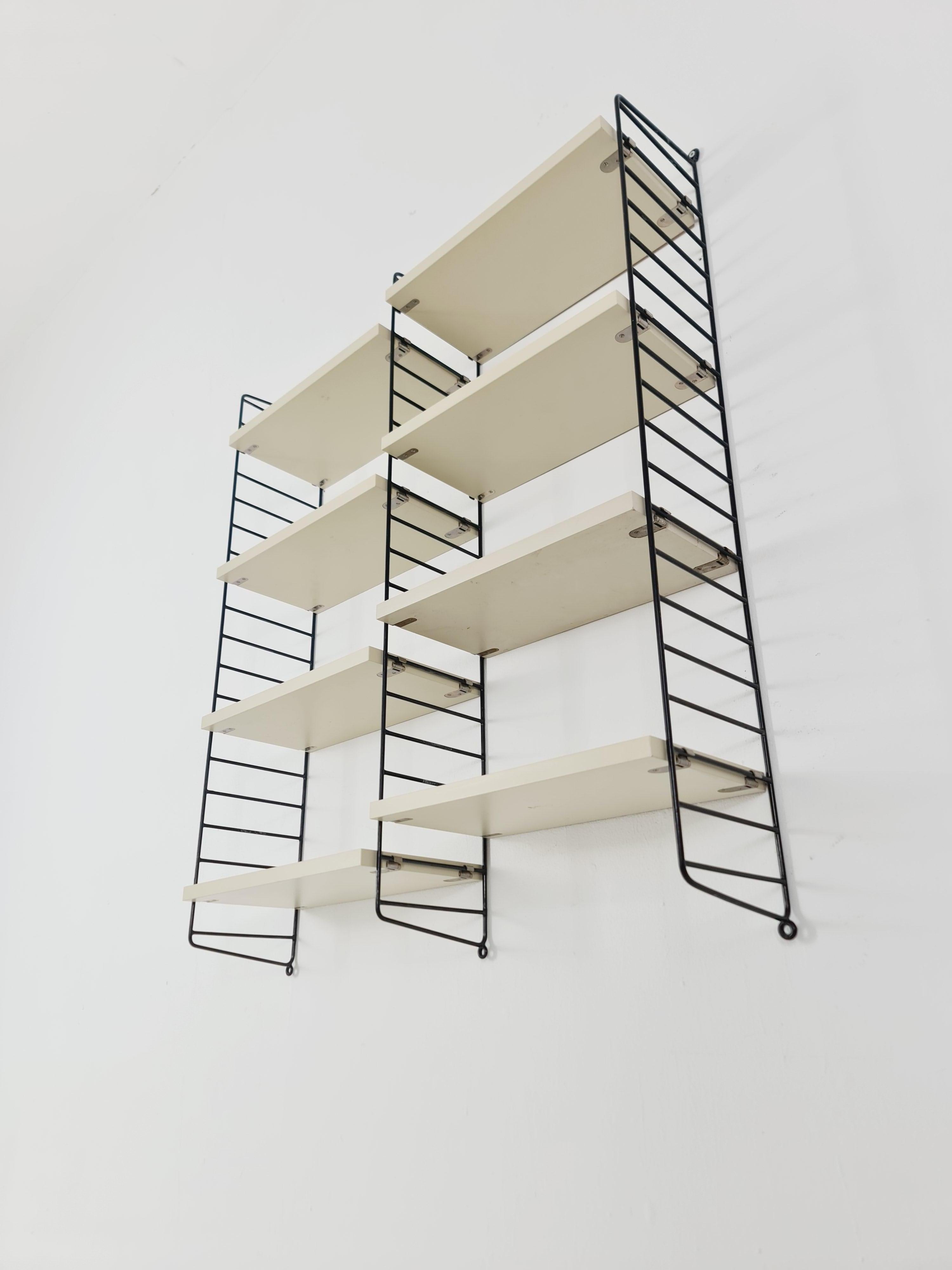 Originales MCM-Holzregalsystem, aus Schnur, Stockholm 1960er Jahre, von string (Moderne der Mitte des Jahrhunderts) im Angebot