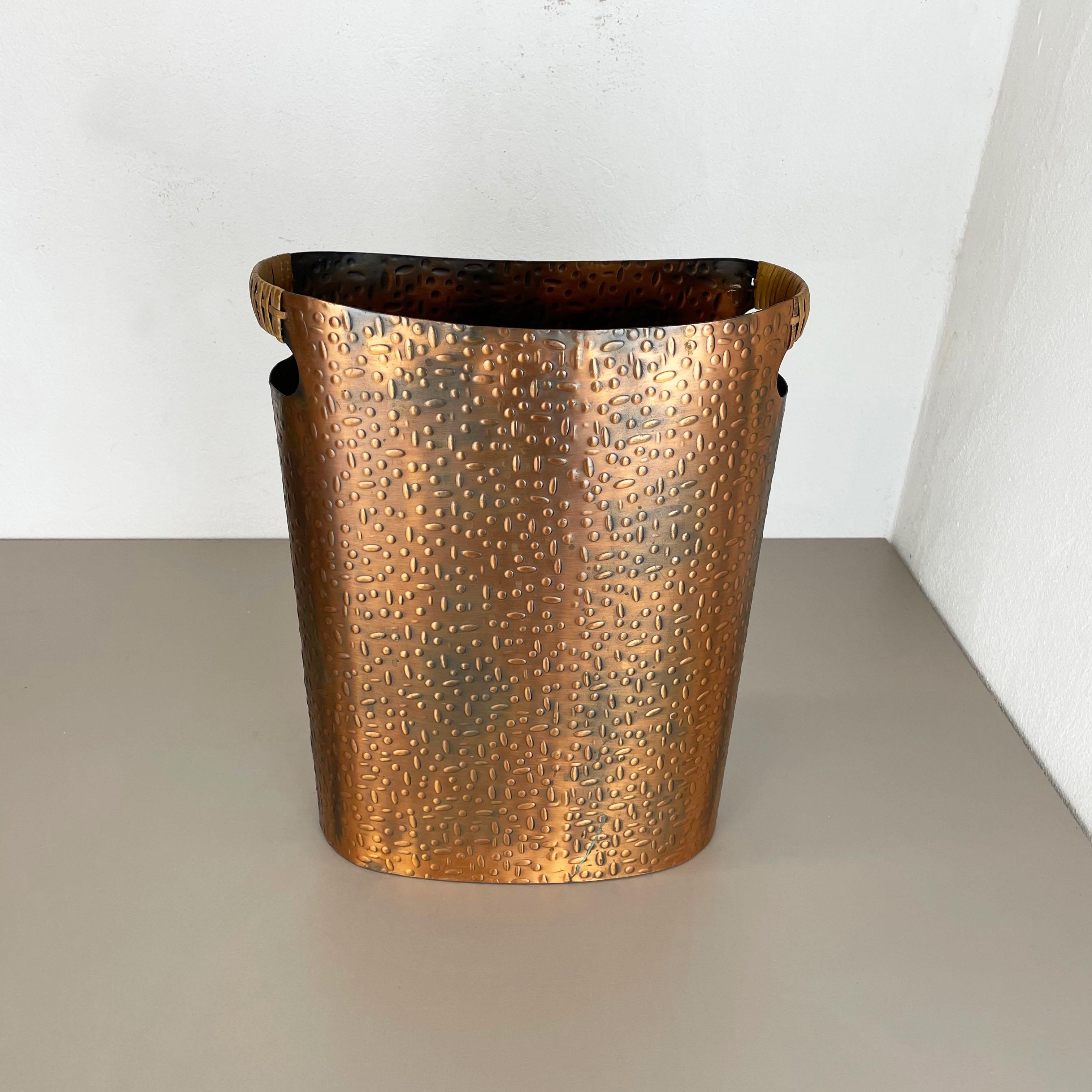 Original Metal Copper and Rattan Hollywood Regency Umbrella Stand Germany, 1950s For Sale 2