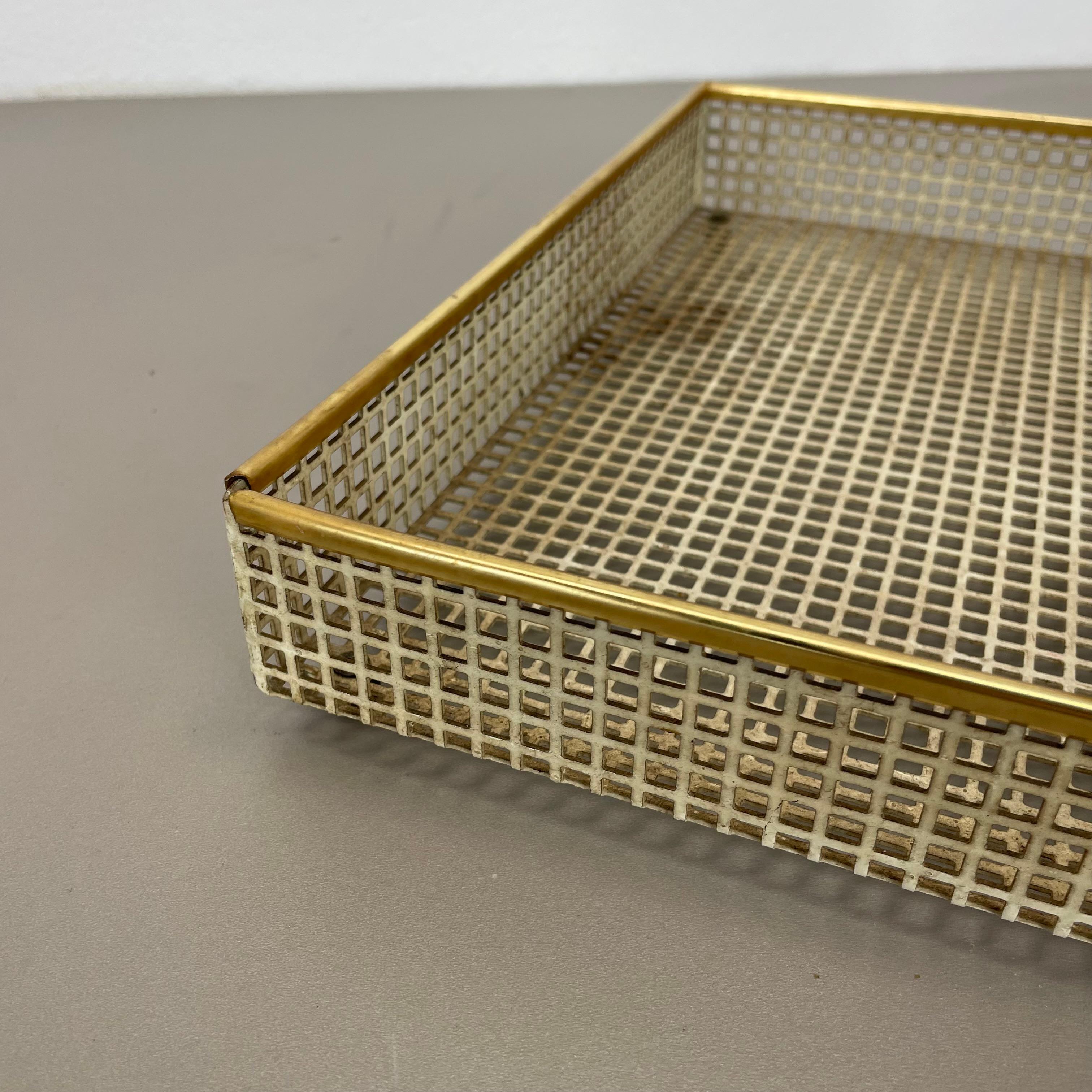 Métal Plateau métallique original de style Mathieu Matégot, Vereinigte Werkstätten München, 1950 en vente