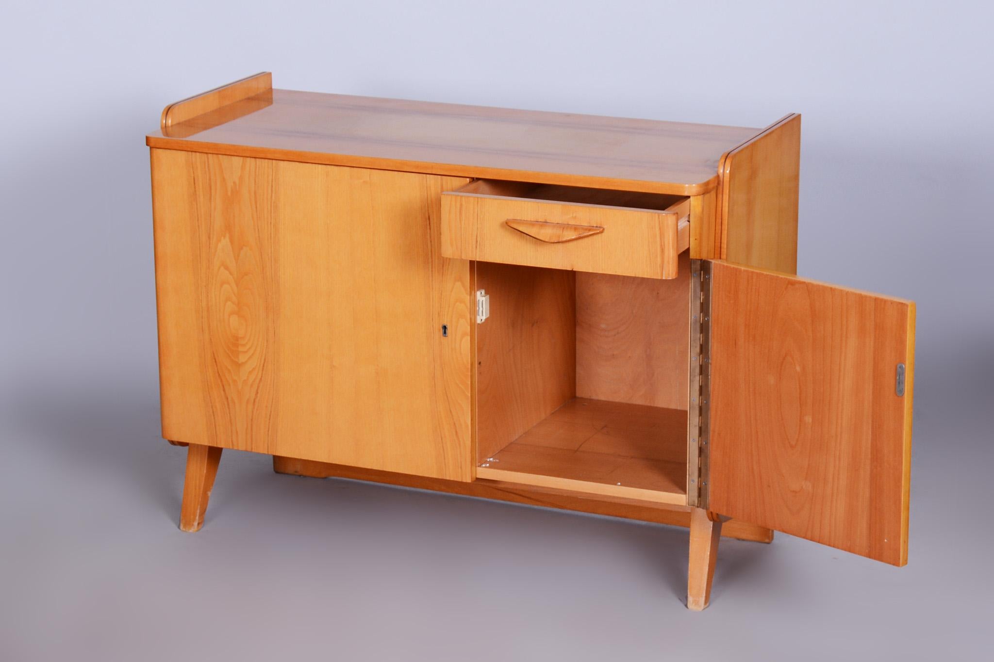 Mid-20th Century Original Midcentury Ash Small Cabinet Made by Tatra Pravenec, Czechia, 1950s For Sale
