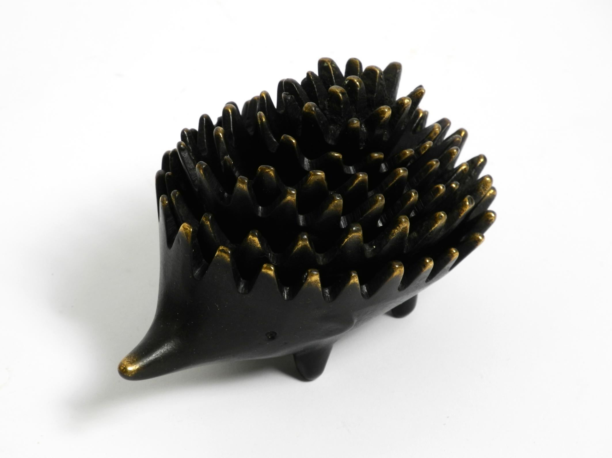 Original Mid Century brass hedgehog ashtray by Walter Bosse for Herta Baller For Sale 5