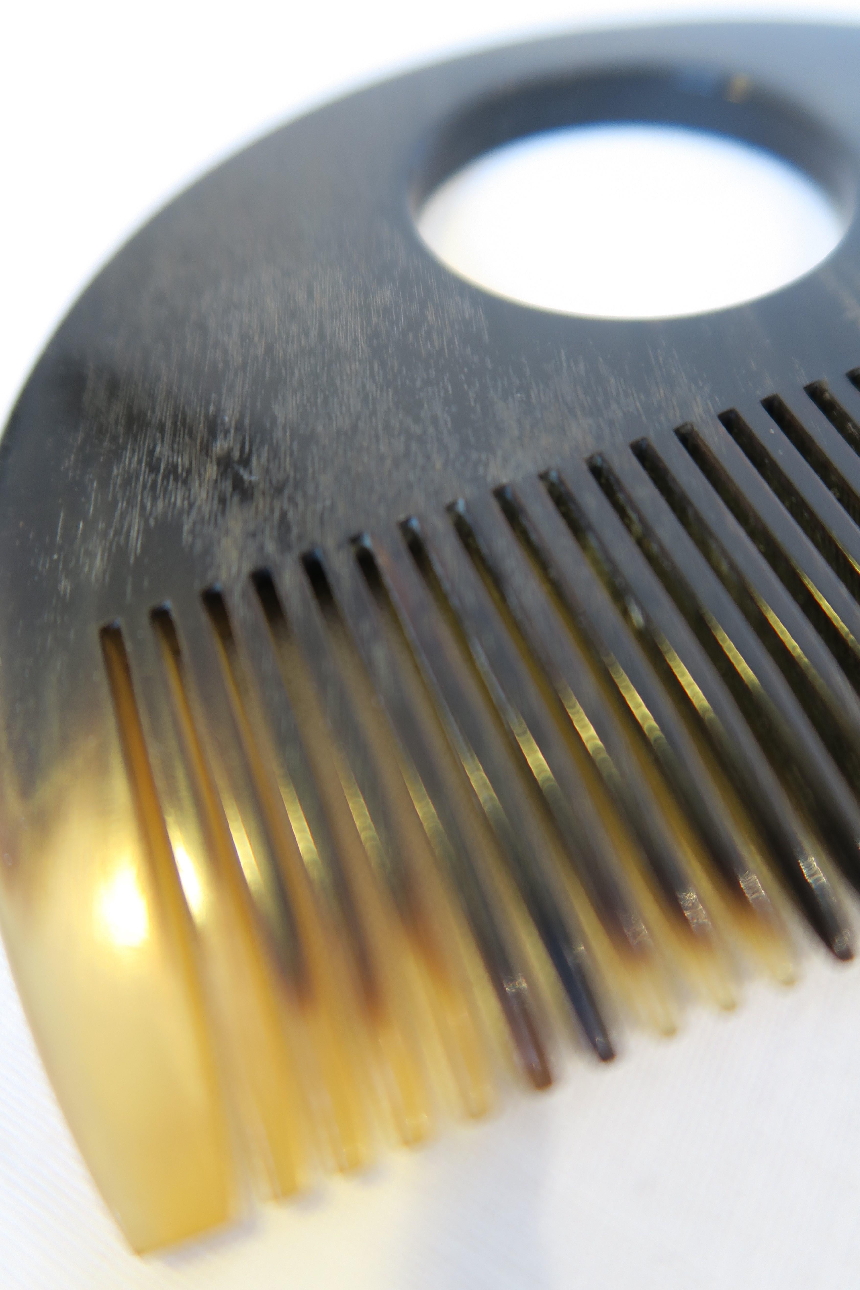 Austrian Original Midcentury Carl Auböck Comb Made from Horn For Sale