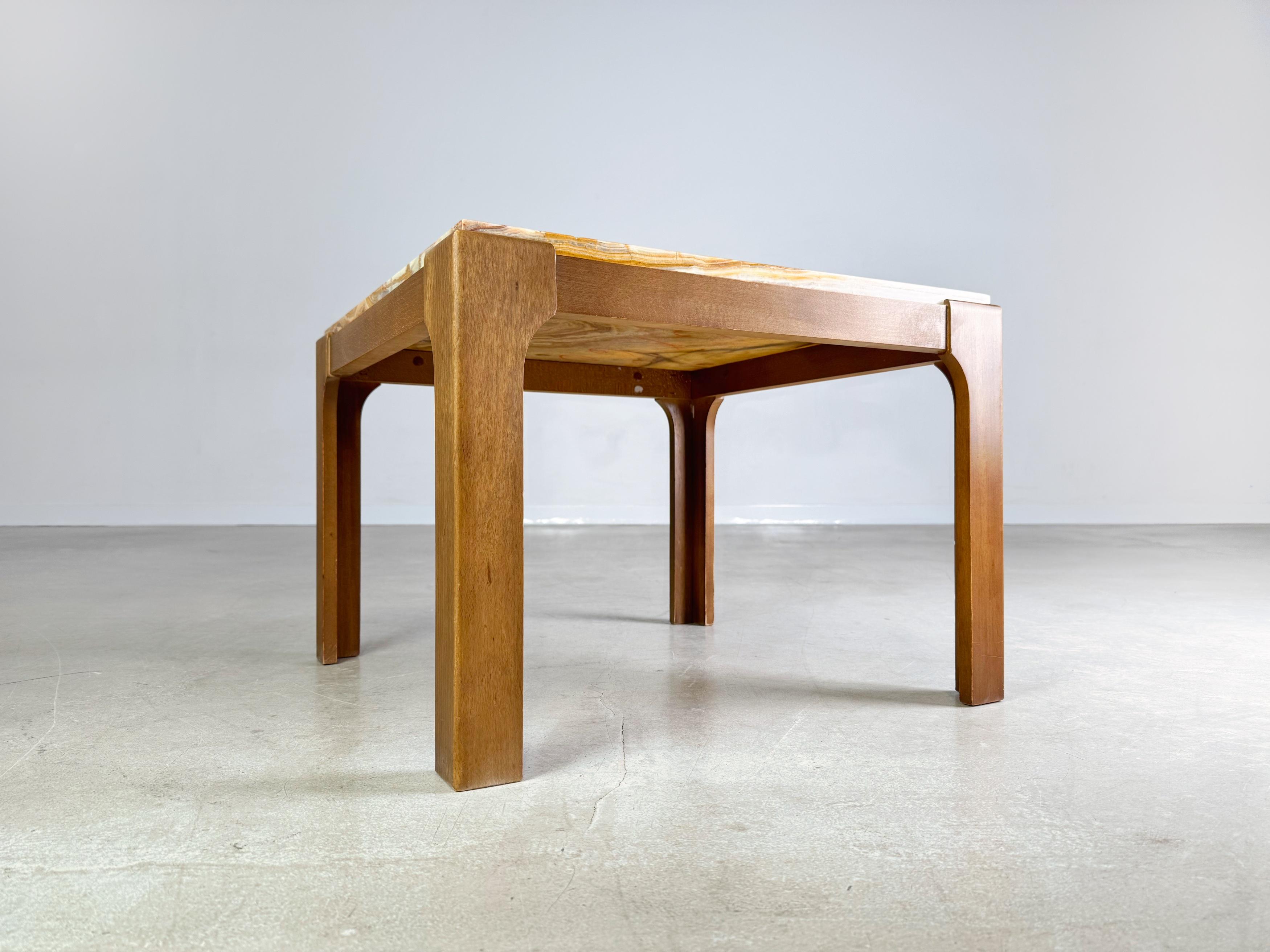 Inconnu Original Mid Century Couchtisch Marmor Eiche Beistelltisch 1970er en vente