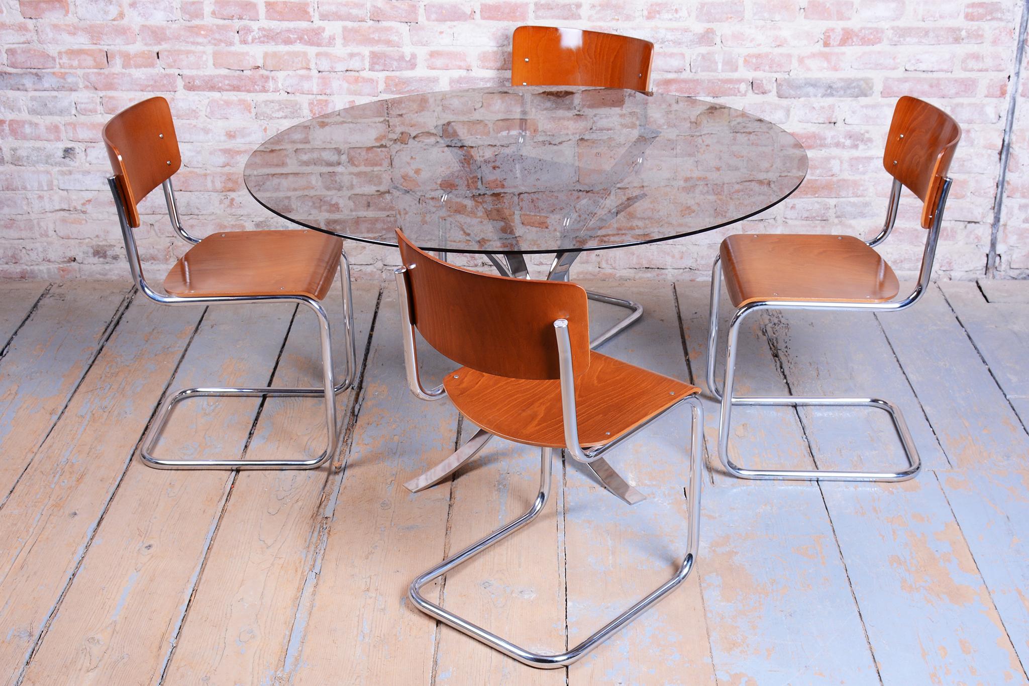 Original Mid-Century DInig Table, by O. Borsani, Chrome, Glass, Italy, 1960s For Sale 5