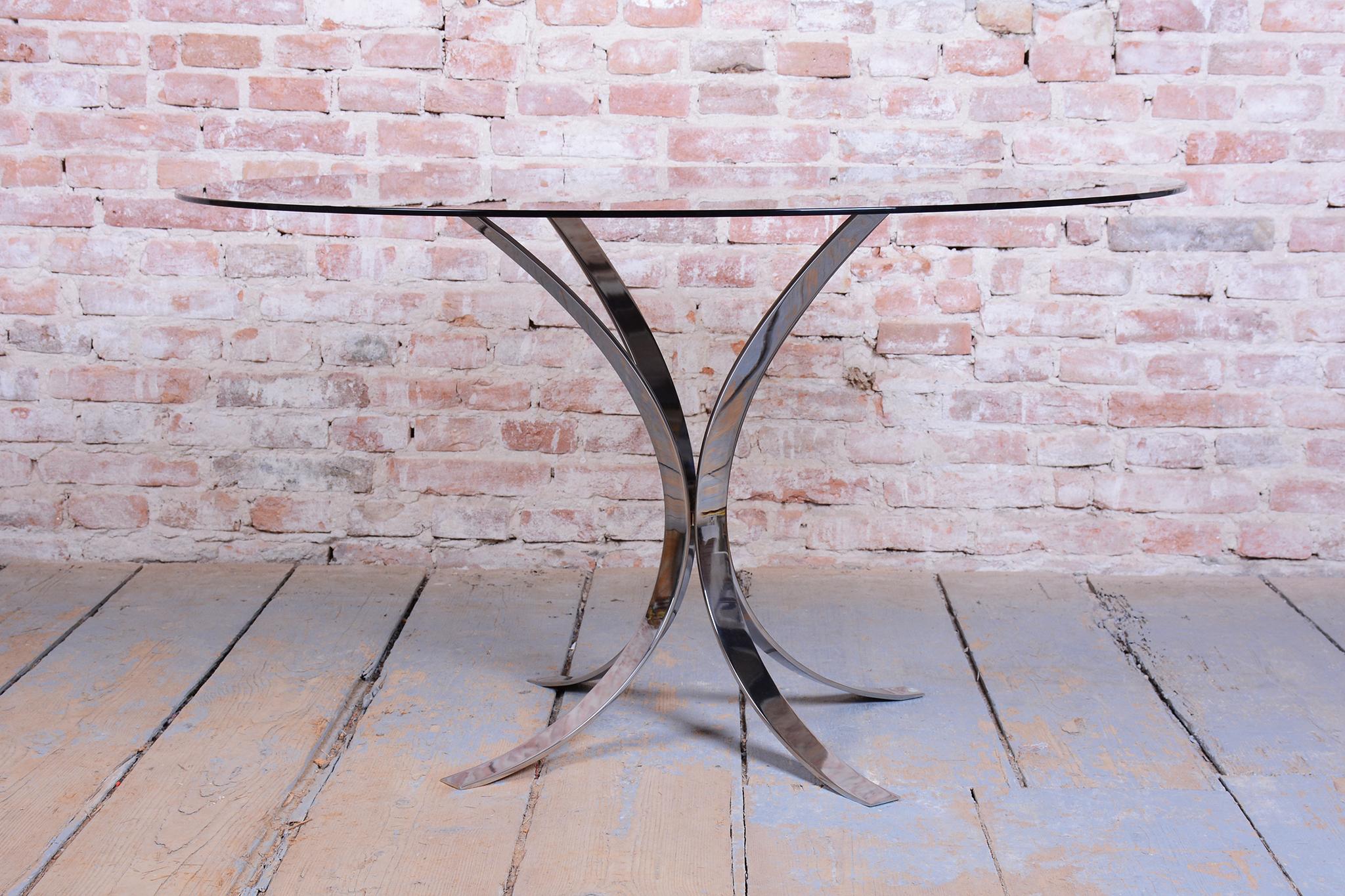 Italian Original Mid-Century DInig Table, by O. Borsani, Chrome, Glass, Italy, 1960s For Sale