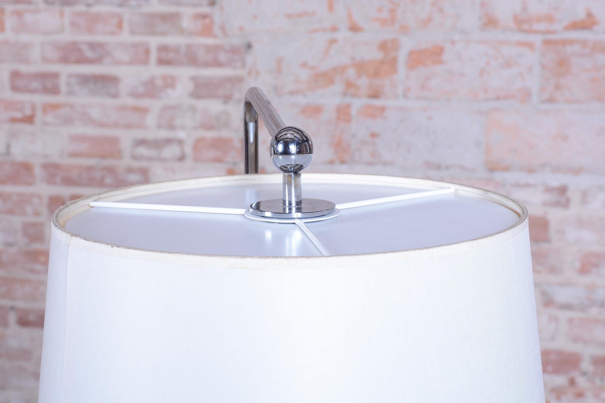 Lámpara de pie original de mediados de siglo, de G. Teixido, cromo, cotón, Italia, años 90 en Bueno estado para la venta en Brandys nad Labem, Středočeský kraj