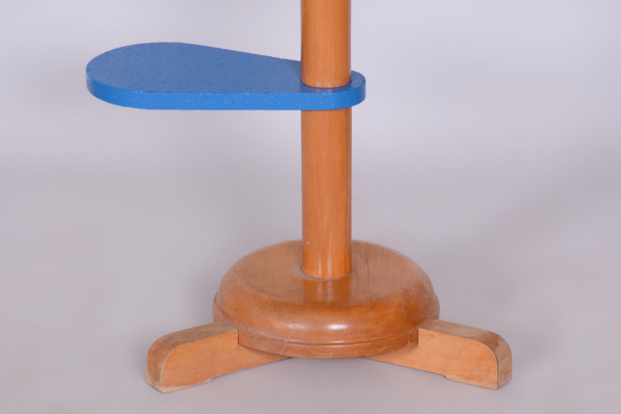 Original Mid-Century Flower Stand, Buche, Tschechien, 1950er Jahre (Moderne der Mitte des Jahrhunderts) im Angebot