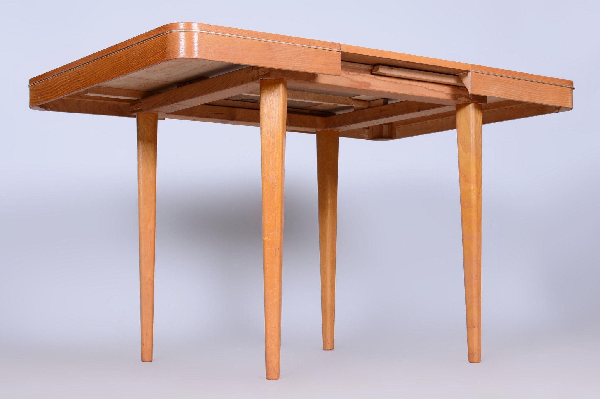 Mesa plegable original de mediados de siglo, de JITONA Sobeslav, roble, checa, años 50 en venta 7