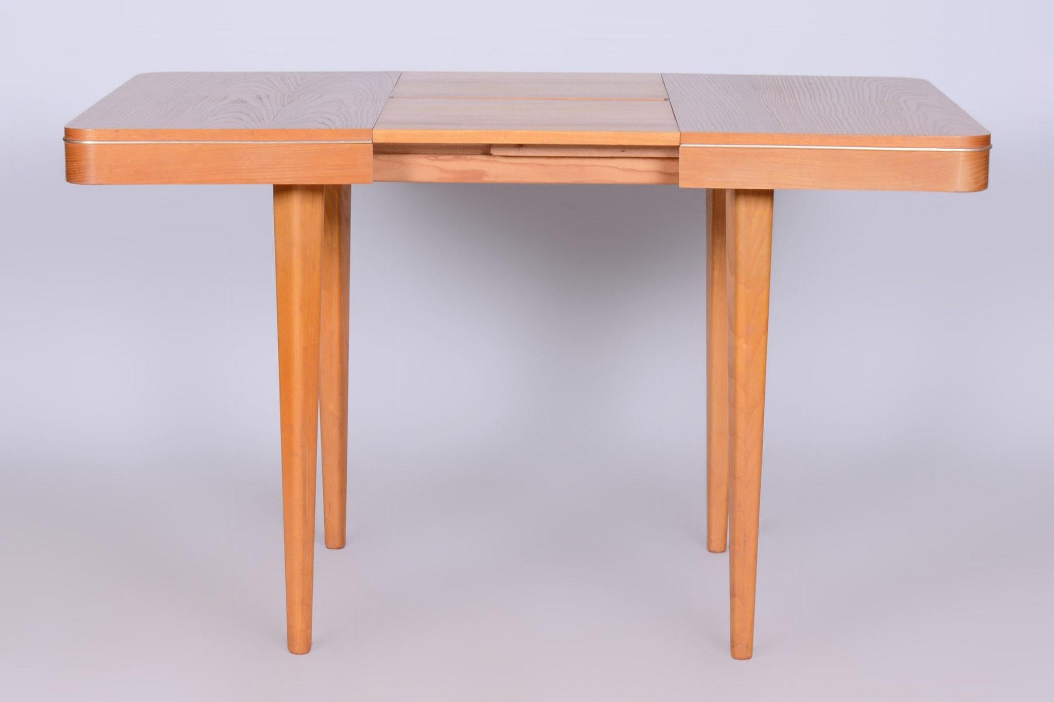 Mesa plegable original de mediados de siglo, de JITONA Sobeslav, roble, checa, años 50 Madera en venta