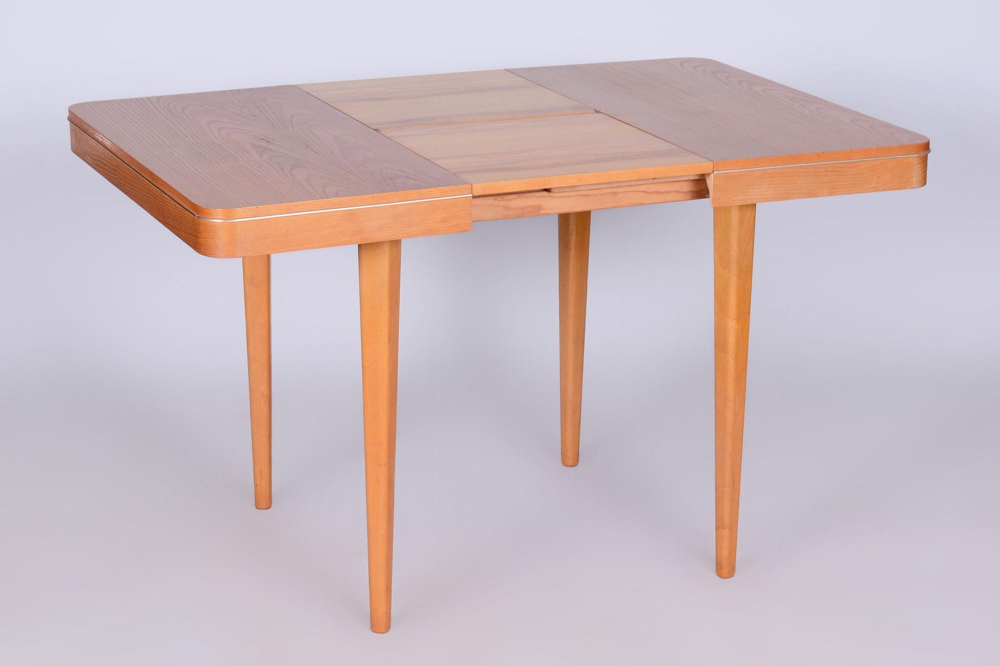 Mesa plegable original de mediados de siglo, de JITONA Sobeslav, roble, checa, años 50 en venta 2