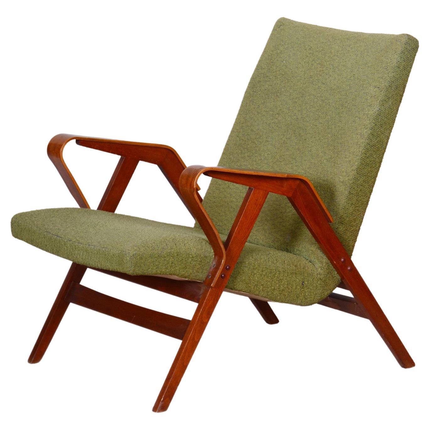 Original Midcentury Green Beech Armchair, Tatra, Pravenec, Czechia, 1950s For Sale