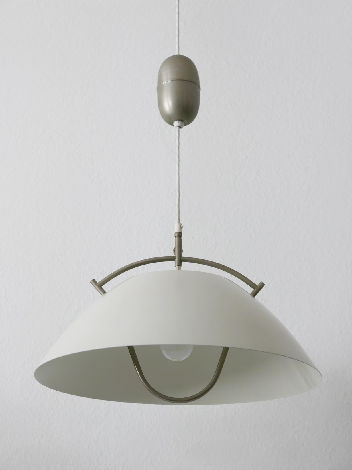 Lampe à suspension JH 604 d'origine du milieu du siècle dernier par Hans Wegner pour Louis Poulsen, années 1960 en vente 8