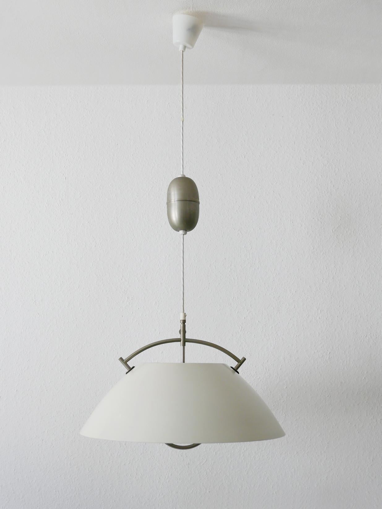 Mid-Century Modern Lampe à suspension JH 604 d'origine du milieu du siècle dernier par Hans Wegner pour Louis Poulsen, années 1960 en vente