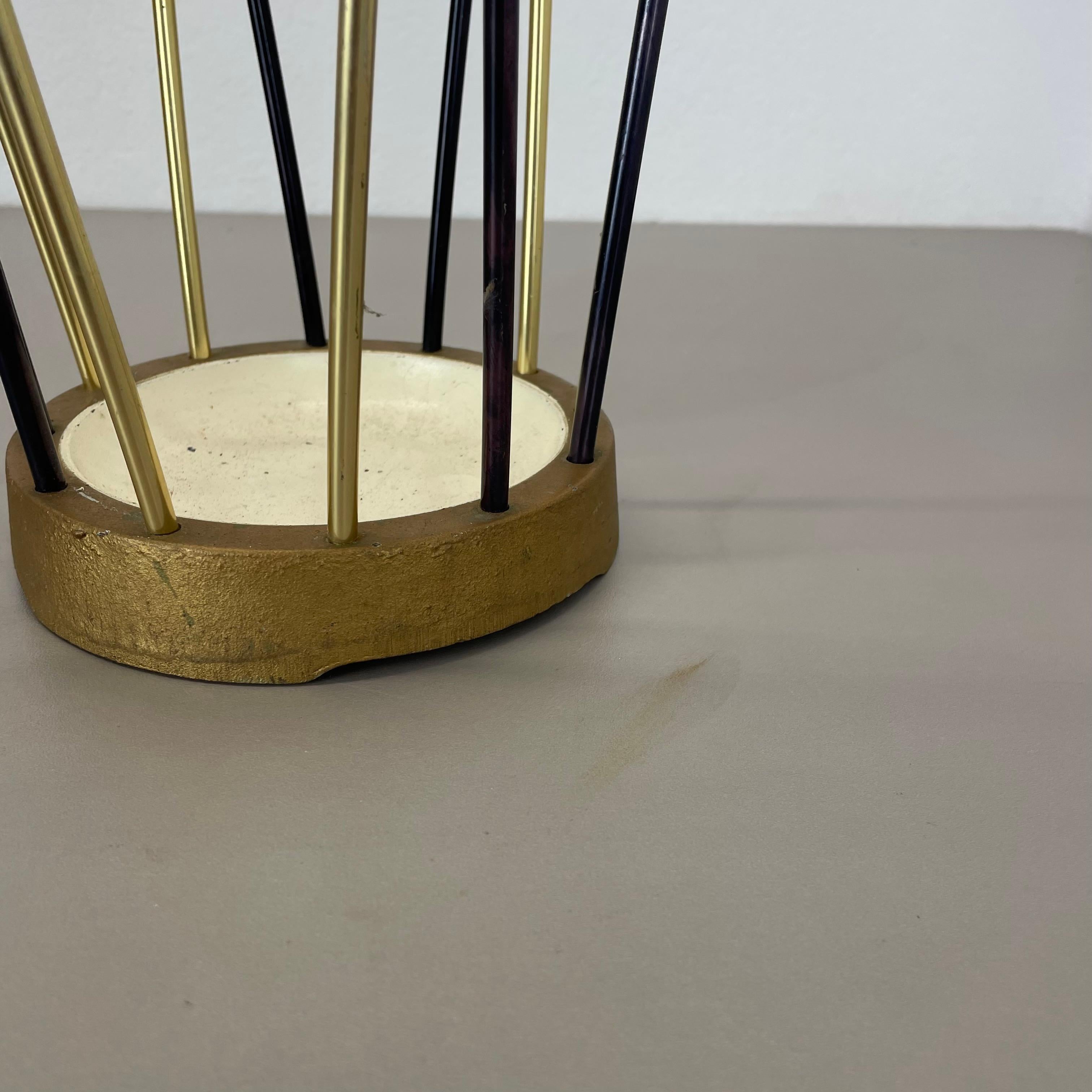 Original Mid-Century Metal Brass Modernist Bauhaus Umbrella Stand Germany, 1950s en vente 6