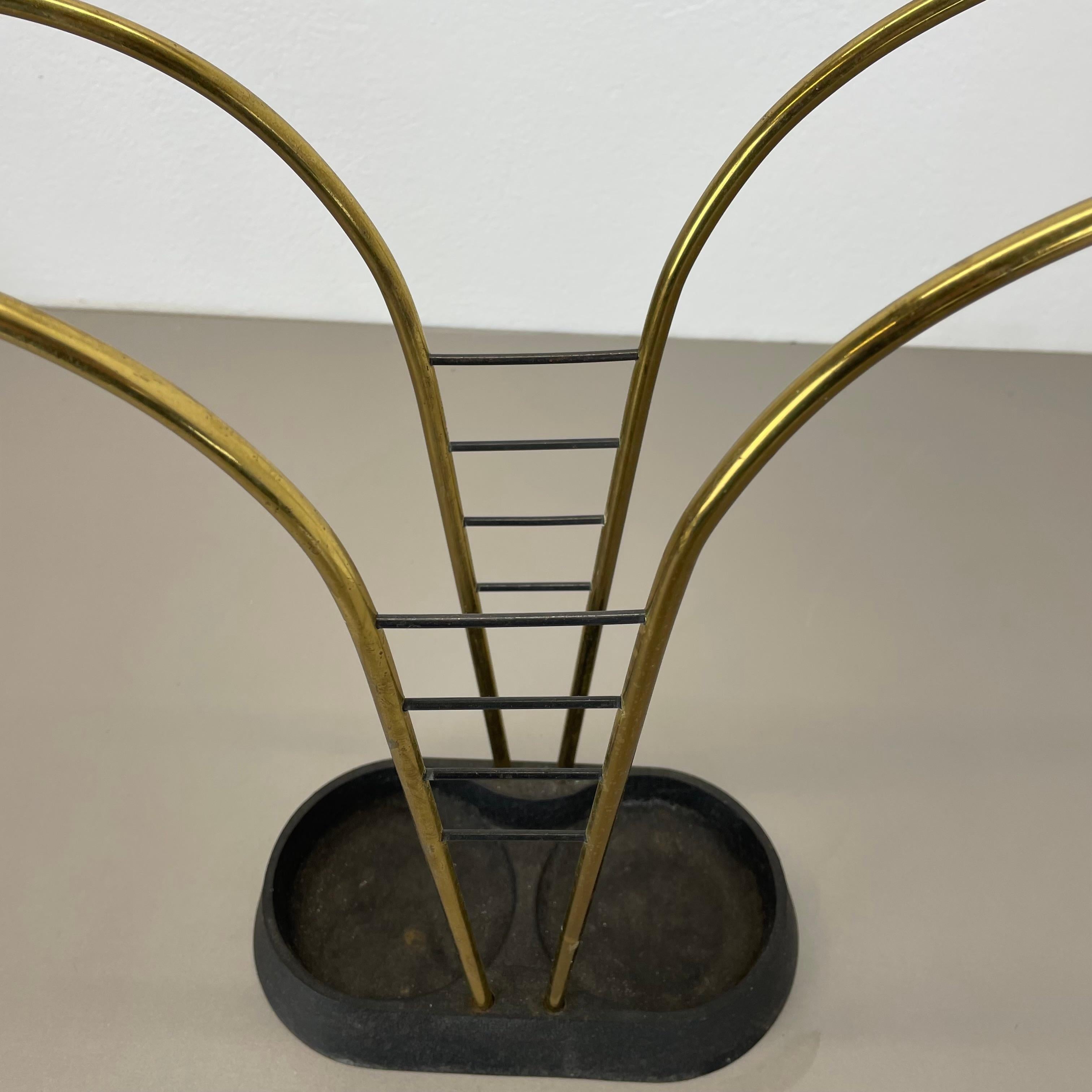 Original Mid-Century Metal Brass Modernist Bauhaus Umbrella Stand Germany, 1950s For Sale 1