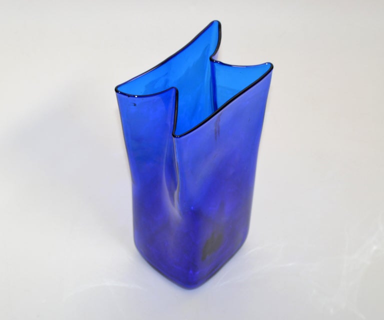Original Mid-Century Modern Blue Hand Blown Art Glass Vase, Vessel Blenko, 1980 6