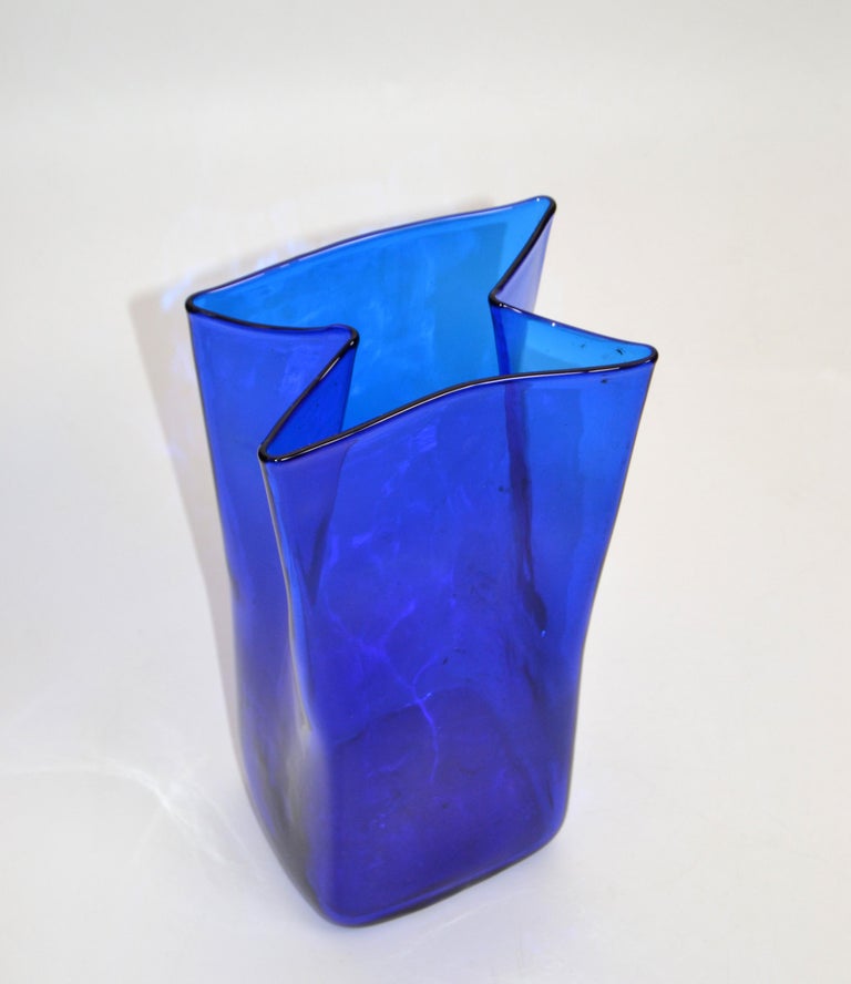 American Original Mid-Century Modern Blue Hand Blown Art Glass Vase, Vessel Blenko, 1980