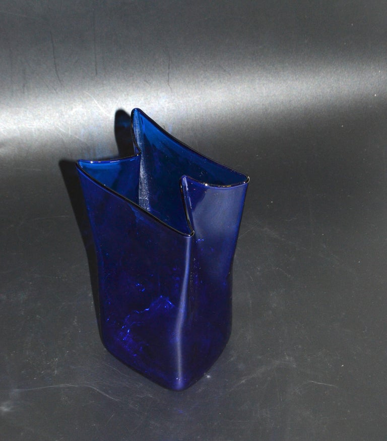 Original Mid-Century Modern Blue Hand Blown Art Glass Vase, Vessel Blenko, 1980 3