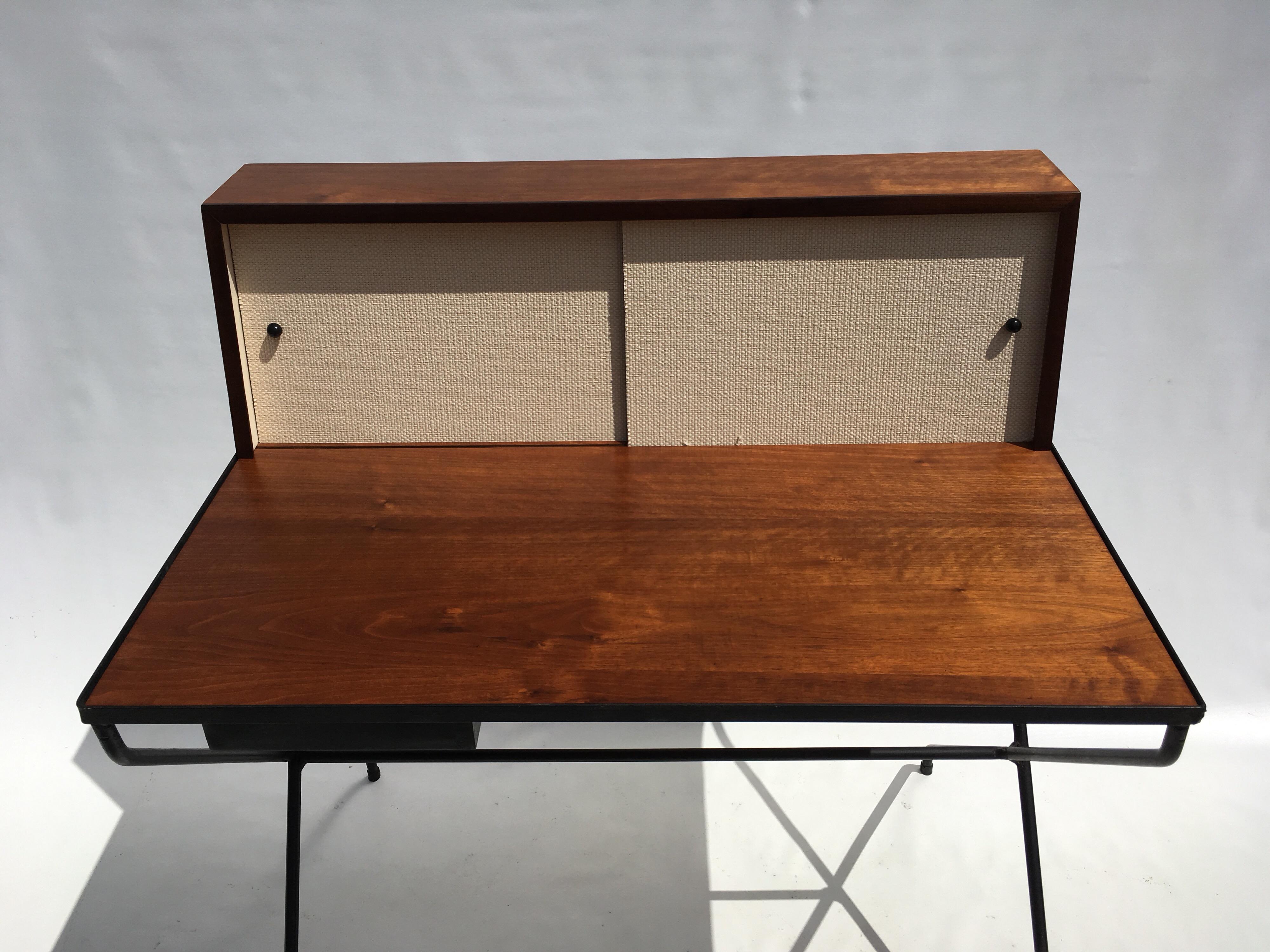 Original Mid-Century Modern Desk 3