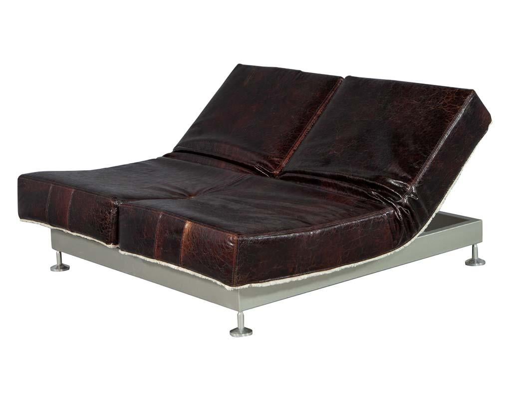 Original Mid-Century Modern French Leather Daybed In Good Condition In North York, ON