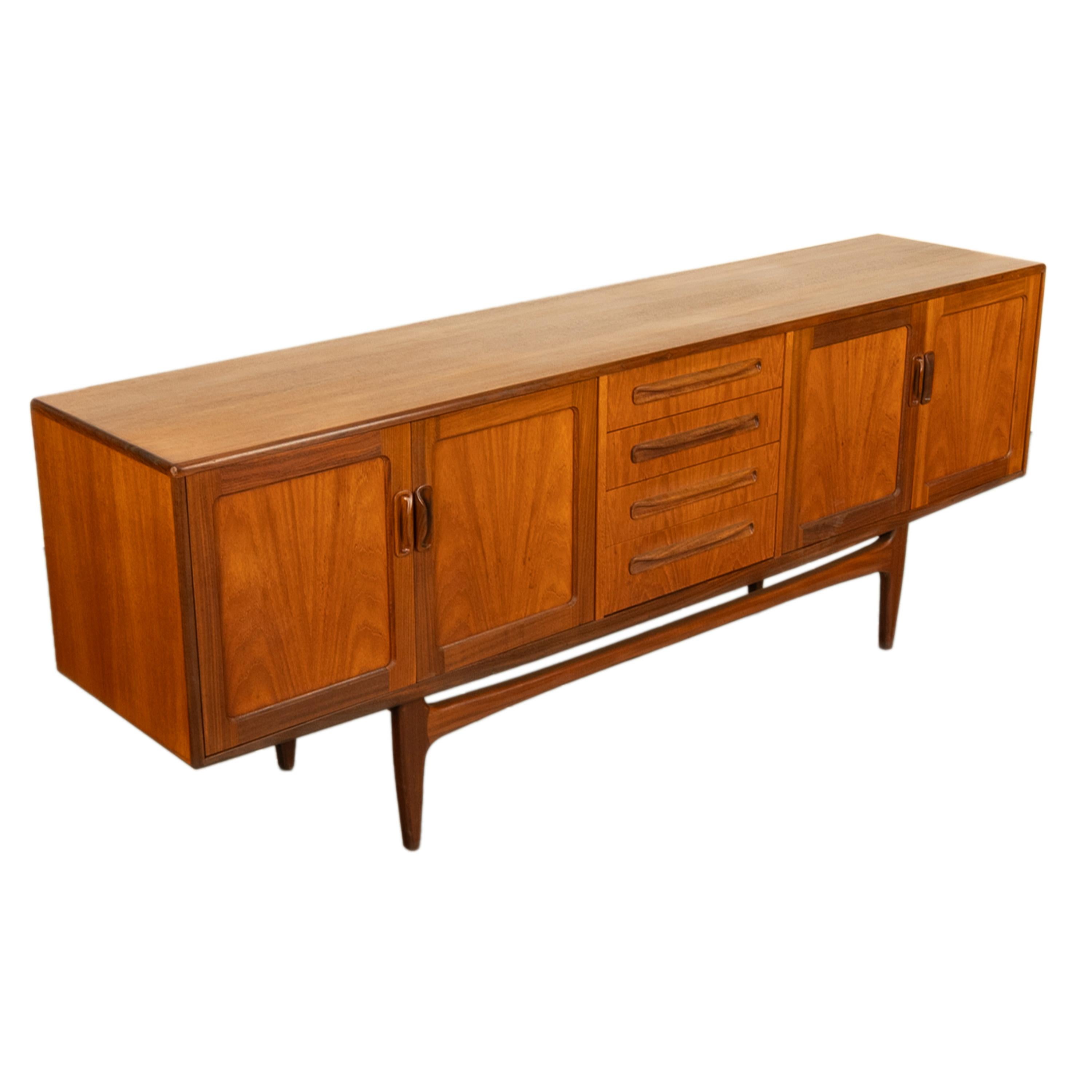Original Mid Century Modern G Plan Teak Fresco Long 4 Door Drawer Credenza 1966 For Sale 6