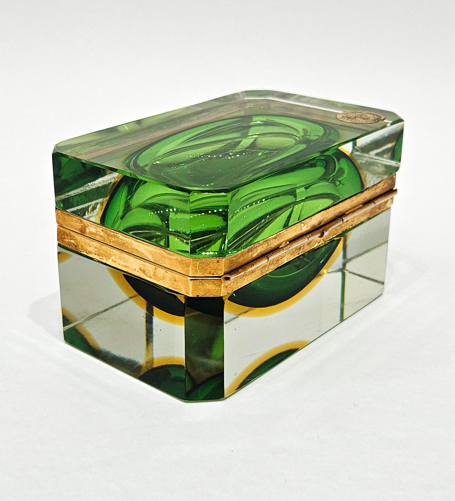 Original Mid Century Murano Glass Sommerso Box, Bucella Cristalli, Italy c. 1960 For Sale 3