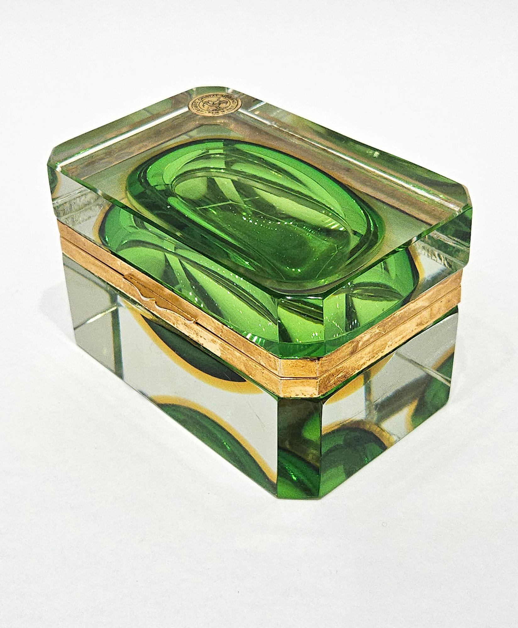 Original Mid Century Murano Glass Sommerso Box, Bucella Cristalli, Italy c. 1960 For Sale 5