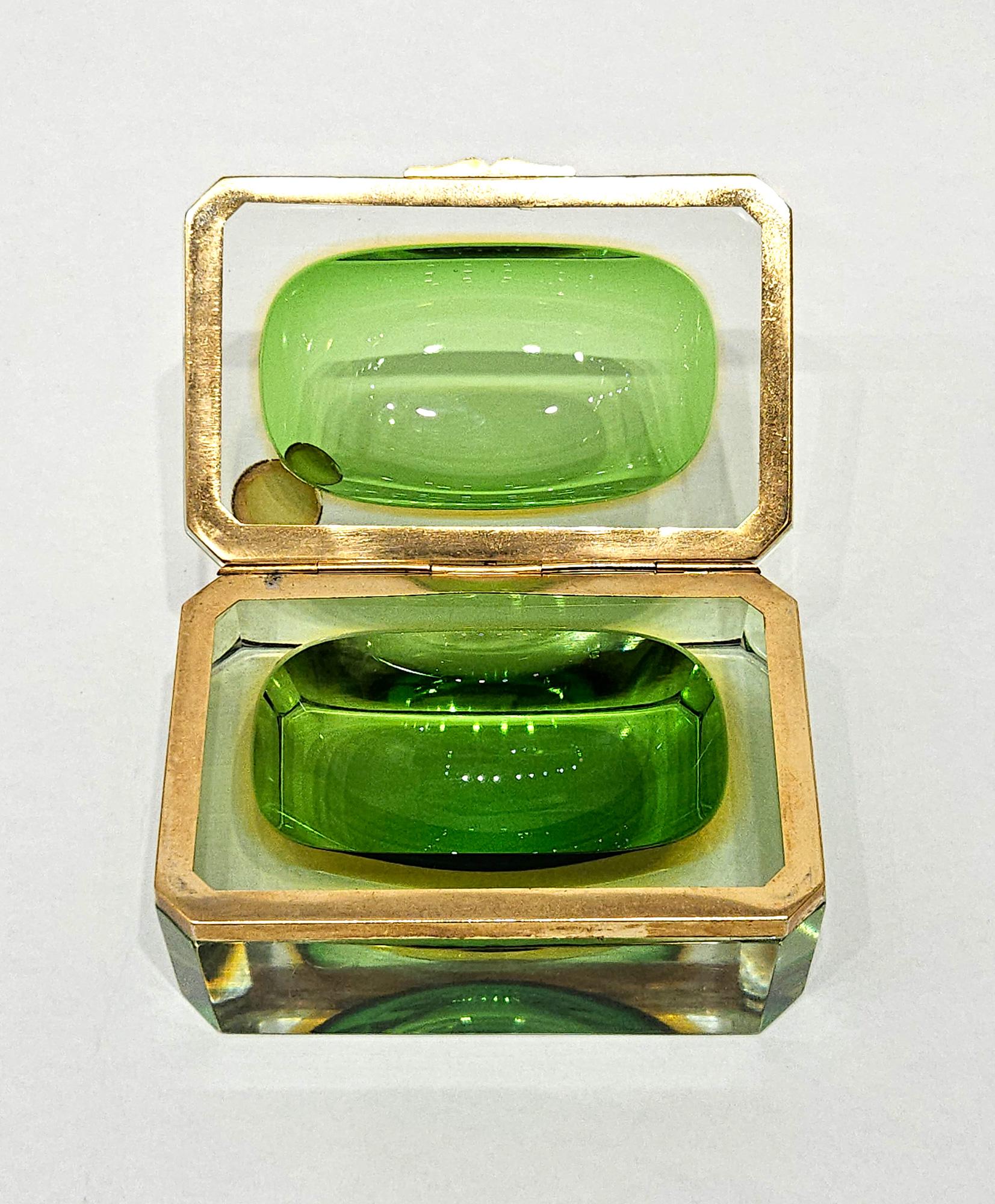 Original Mid Century Murano Glass Sommerso Box, Bucella Cristalli, Italy c. 1960 For Sale 6